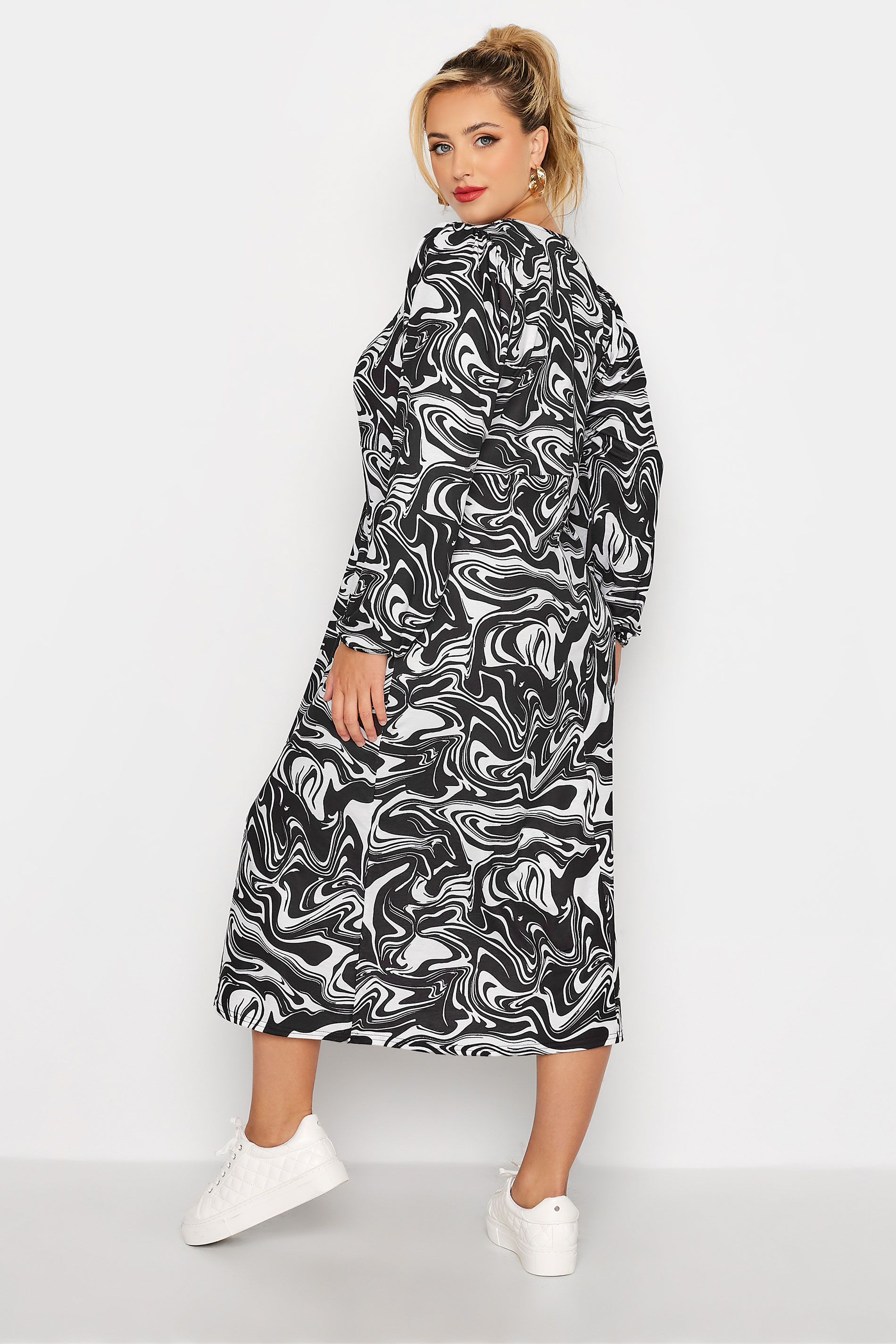 LIMITED COLLECTION Plus Size Black Swirl Ruched Midi Dress | Yours Clothing 3
