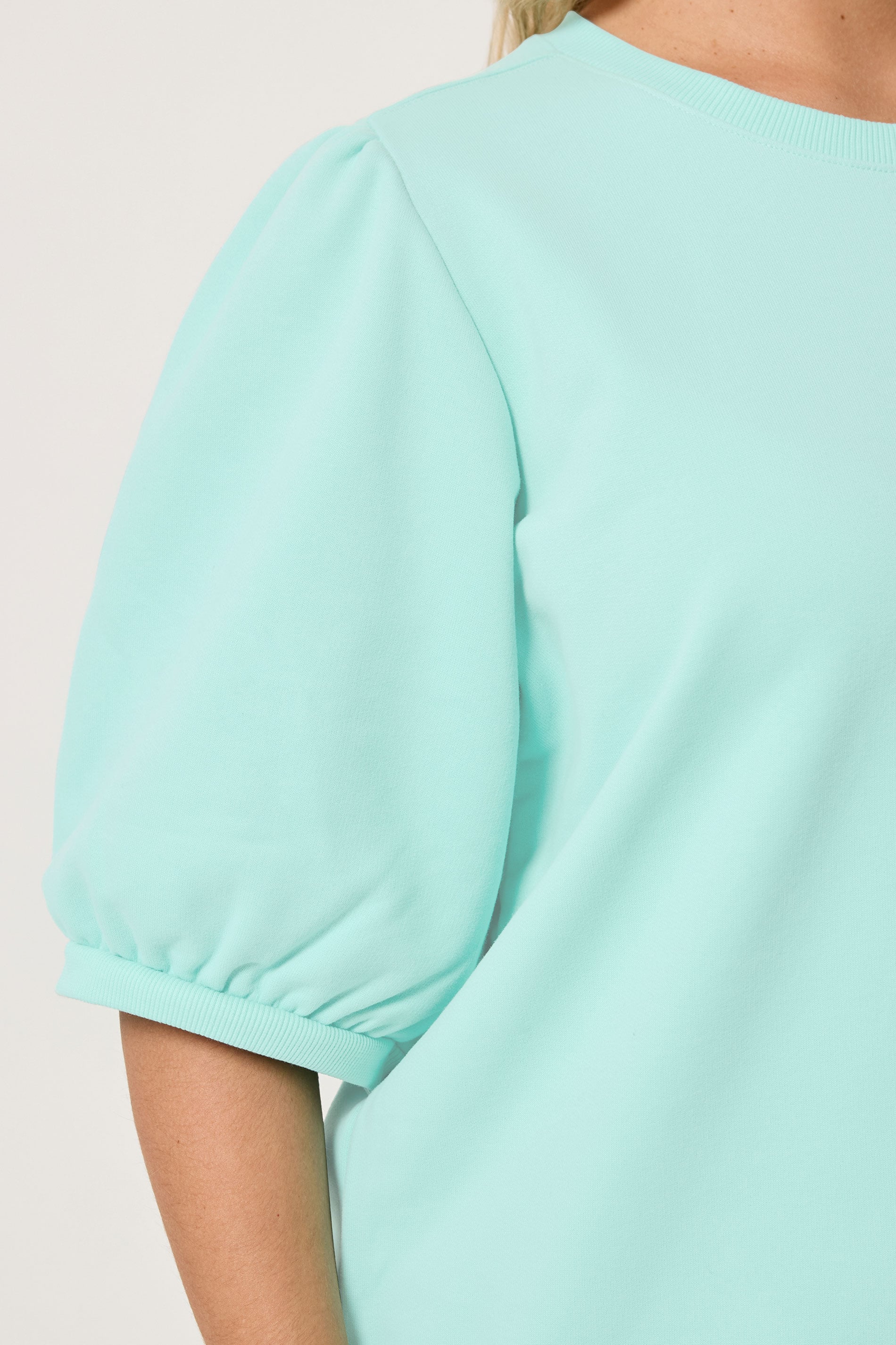 YOURS Plus Size Green Balloon Sleeve Dress | Yours Clothing 4