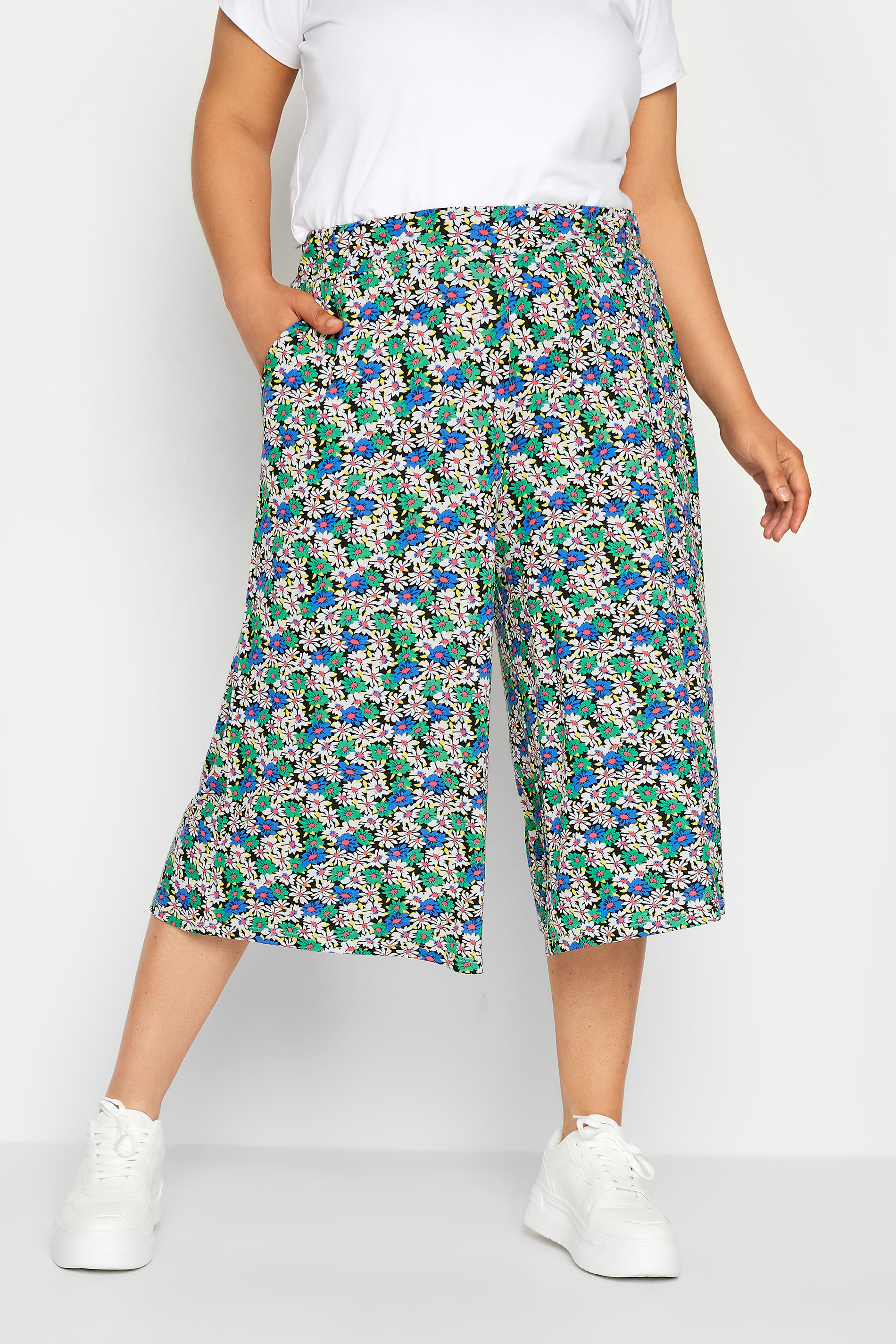 YOURS Curve Black Flower Print Culottes | Yours Clothing 1
