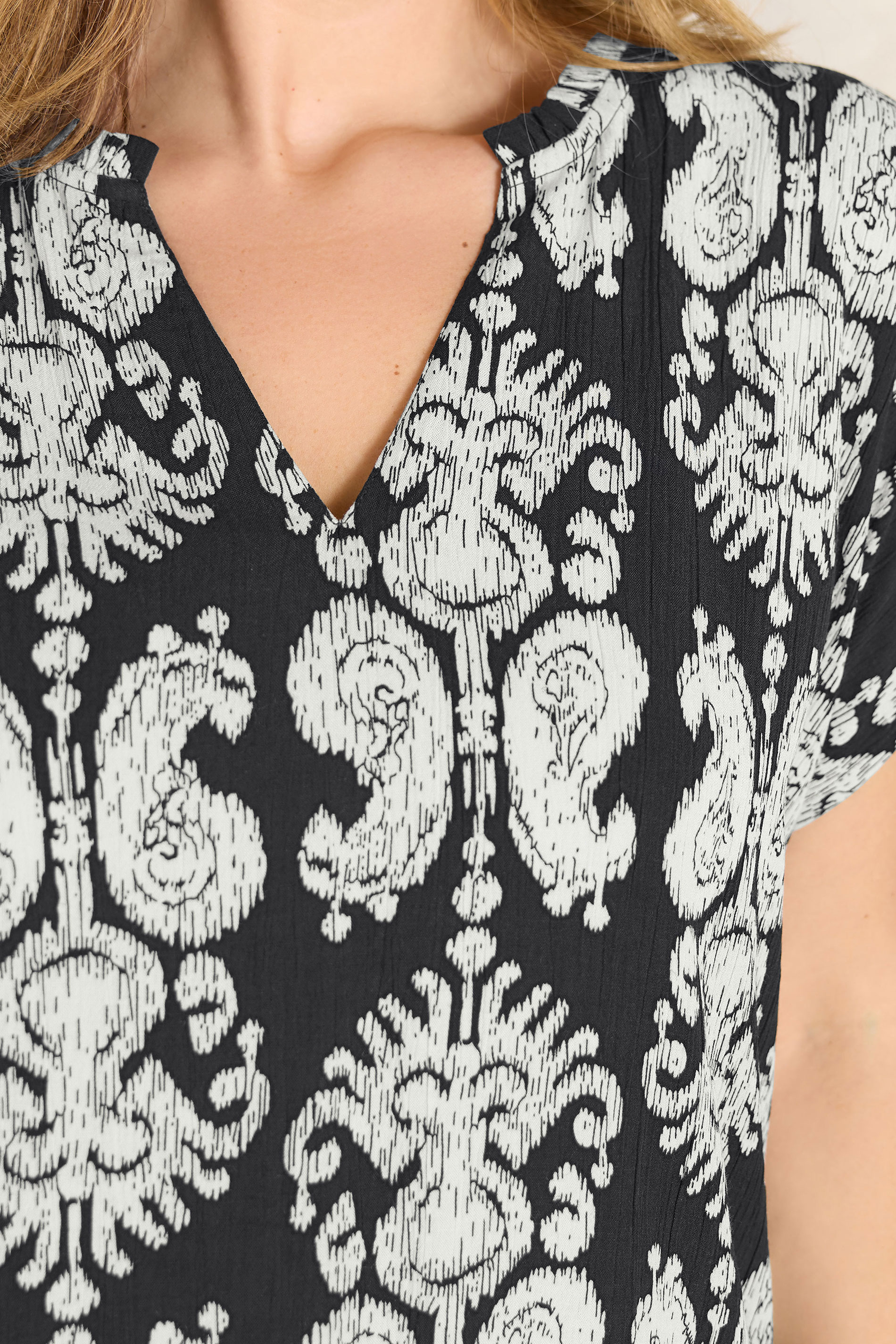 EVANS Plus Size Black Abstract Print Set | Evans 6