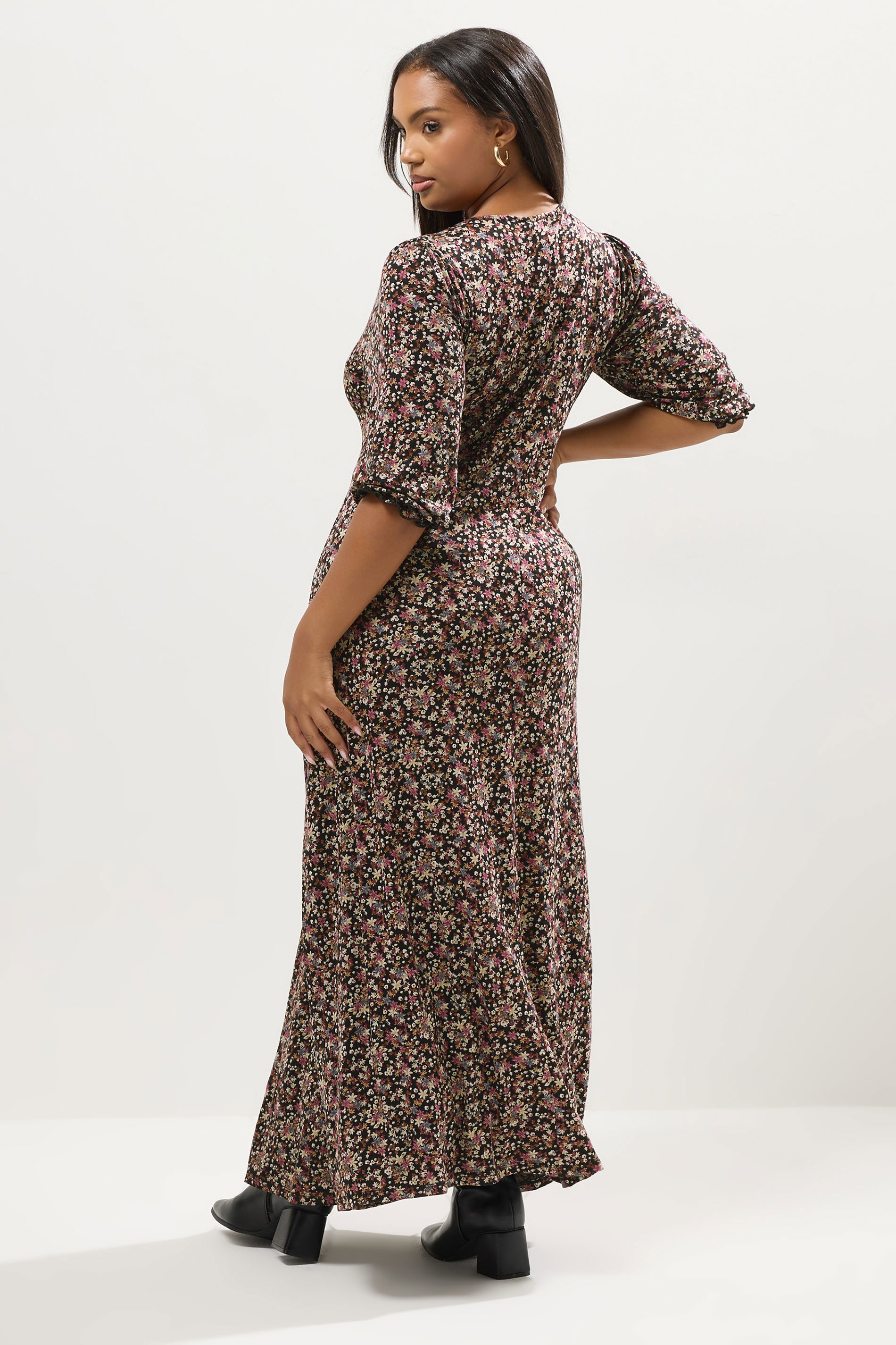 YOURS Plus Size Black Floral V Neck Wrap Maxi Dress Yours Clothing YOURS Plus Size Black Floral V Neck Wrap Maxi Dress Yours Clothing