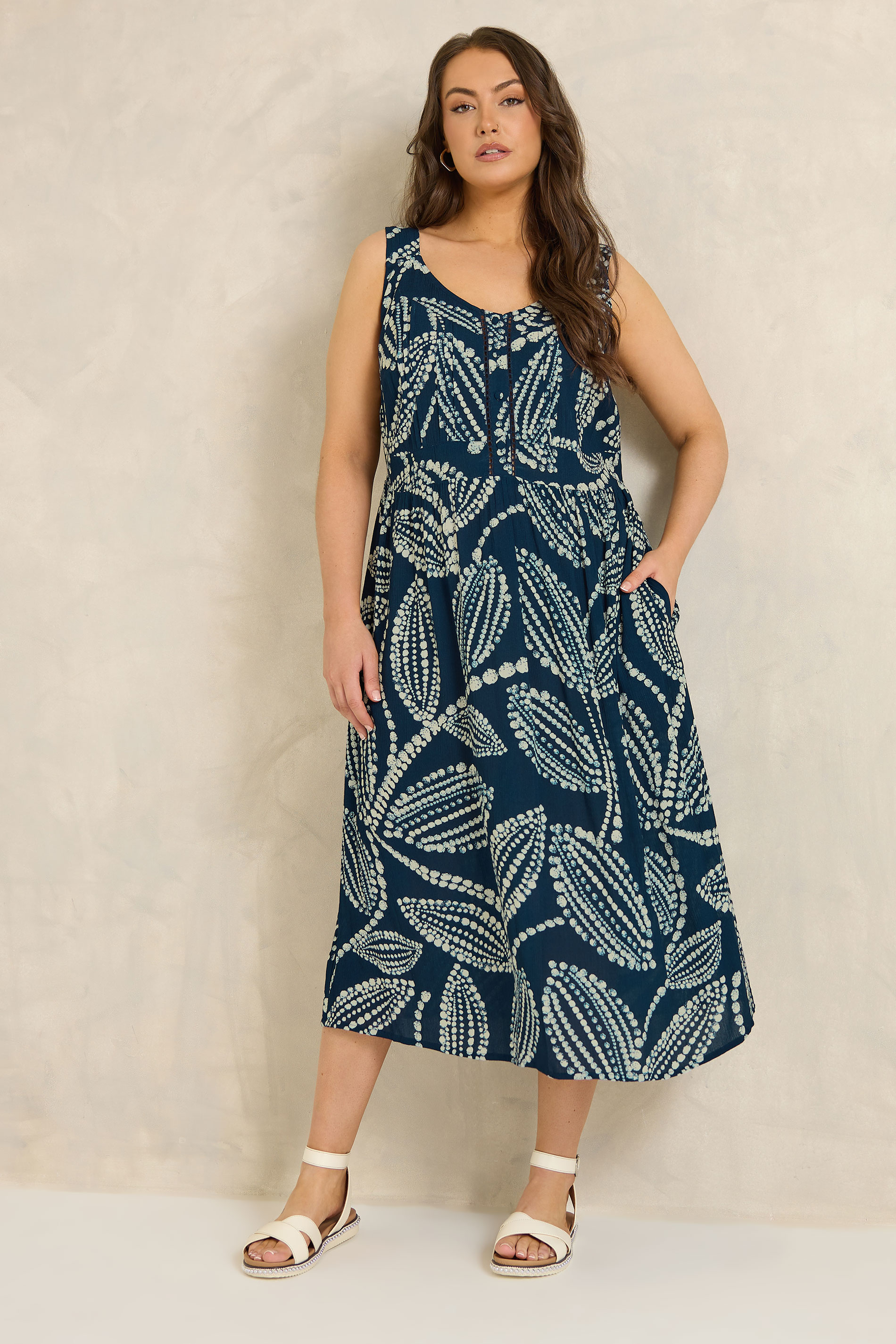 EVANS Plus Size Navy Blue Leaf Print Tie Waist Sundress | Evans 1
