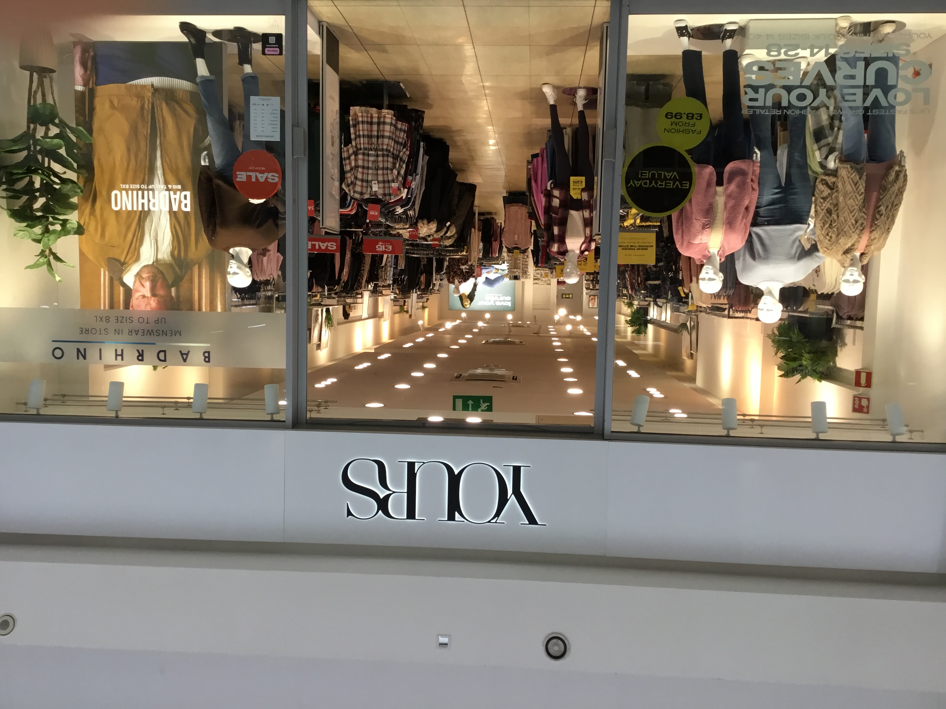 store image
