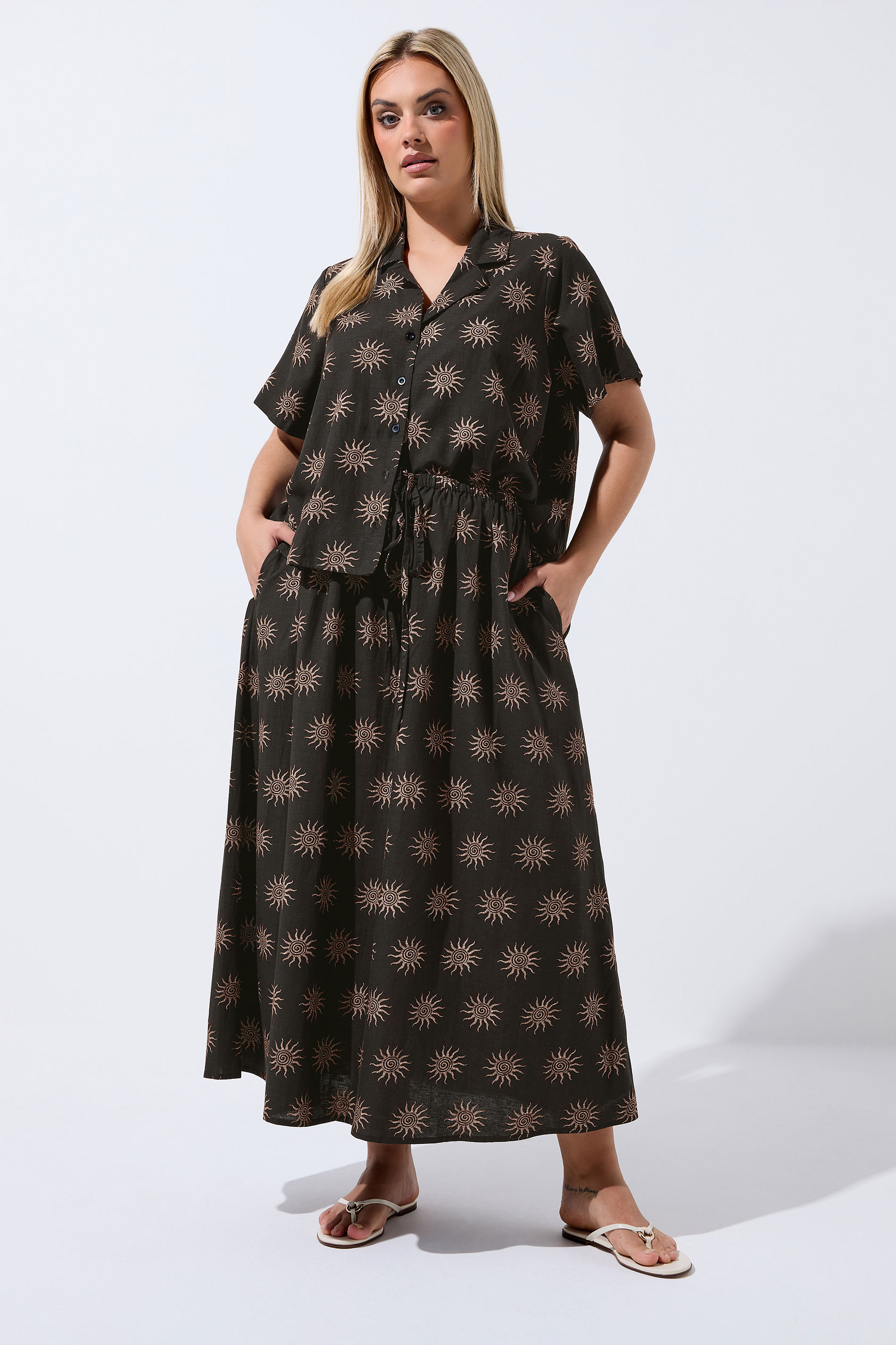 LIMITED COLLECTION Plus Size Dark Brown Sun Print Linen Maxi Skirt | Yours Clothing 3