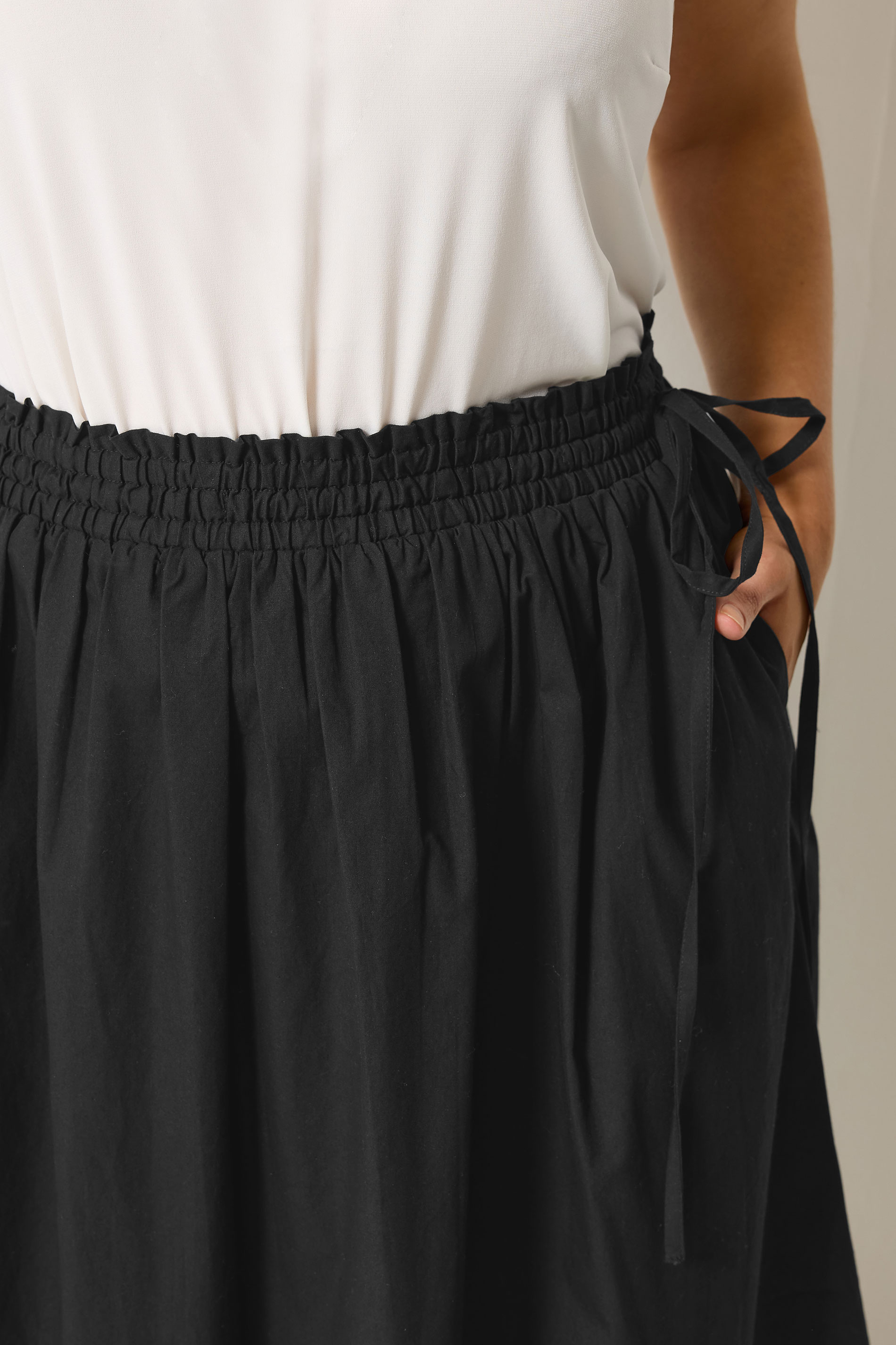 YOURS Plus Size Black Poplin Midi Skirt | Yours Clothing 4