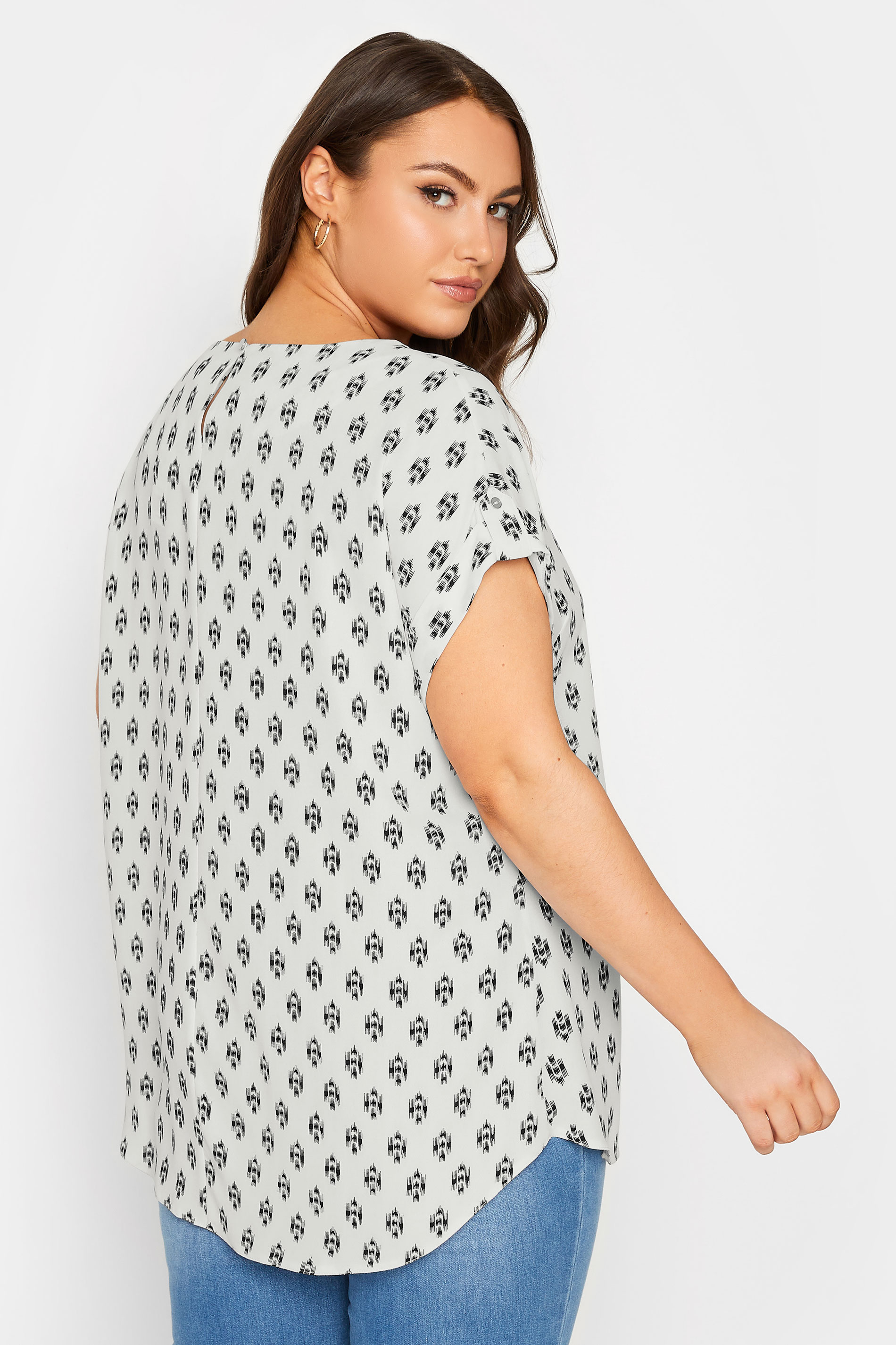 YOURS Plus Size White Printed Tab Sleeve Blouse | Yours Clothing 3