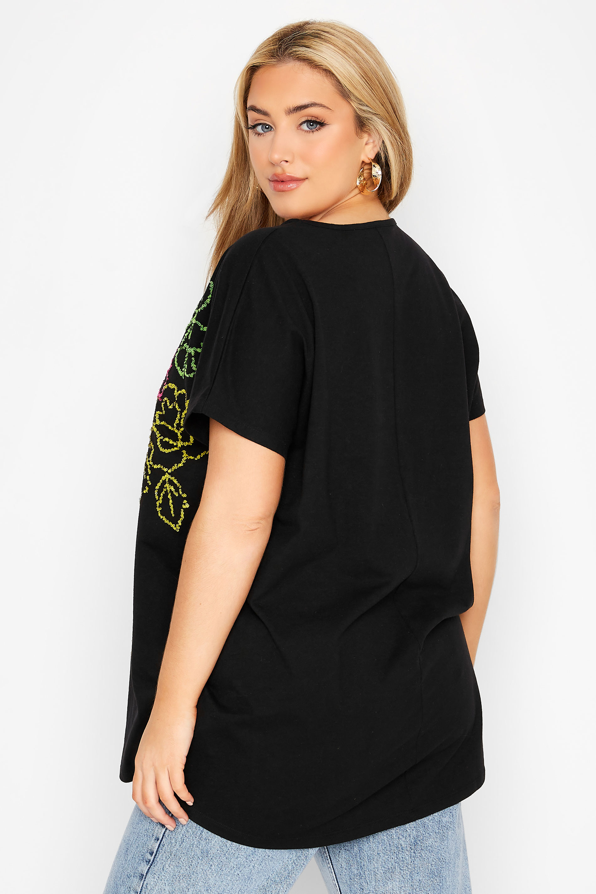 Grande taille  Tops Grande taille  T-Shirts | T-Shirt Noir Design Floral en Sequins - CW90598