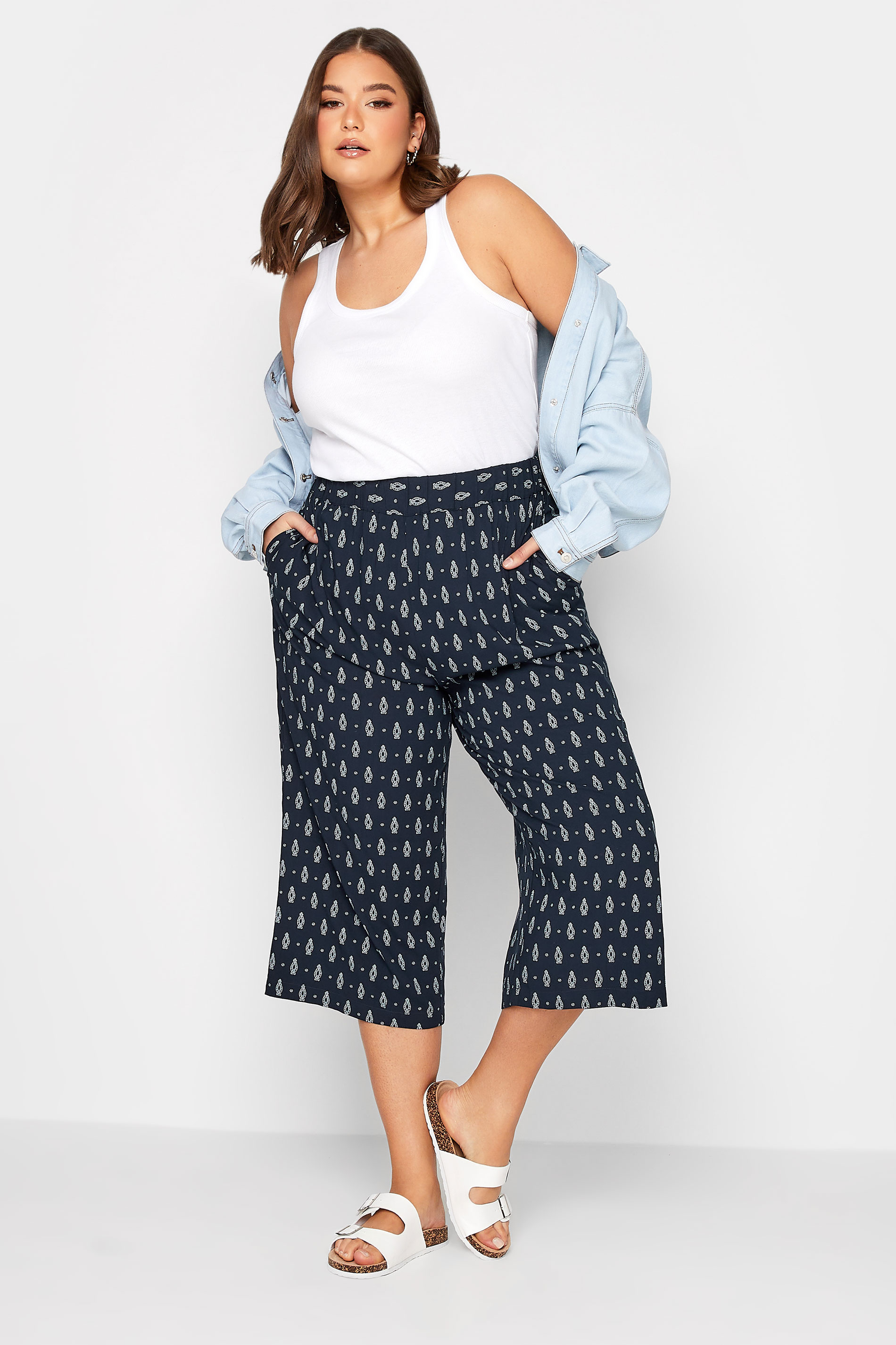 YOURS Plus Size Navy Blue Paisley Print Cropped Trousers | Yours Clothing 2