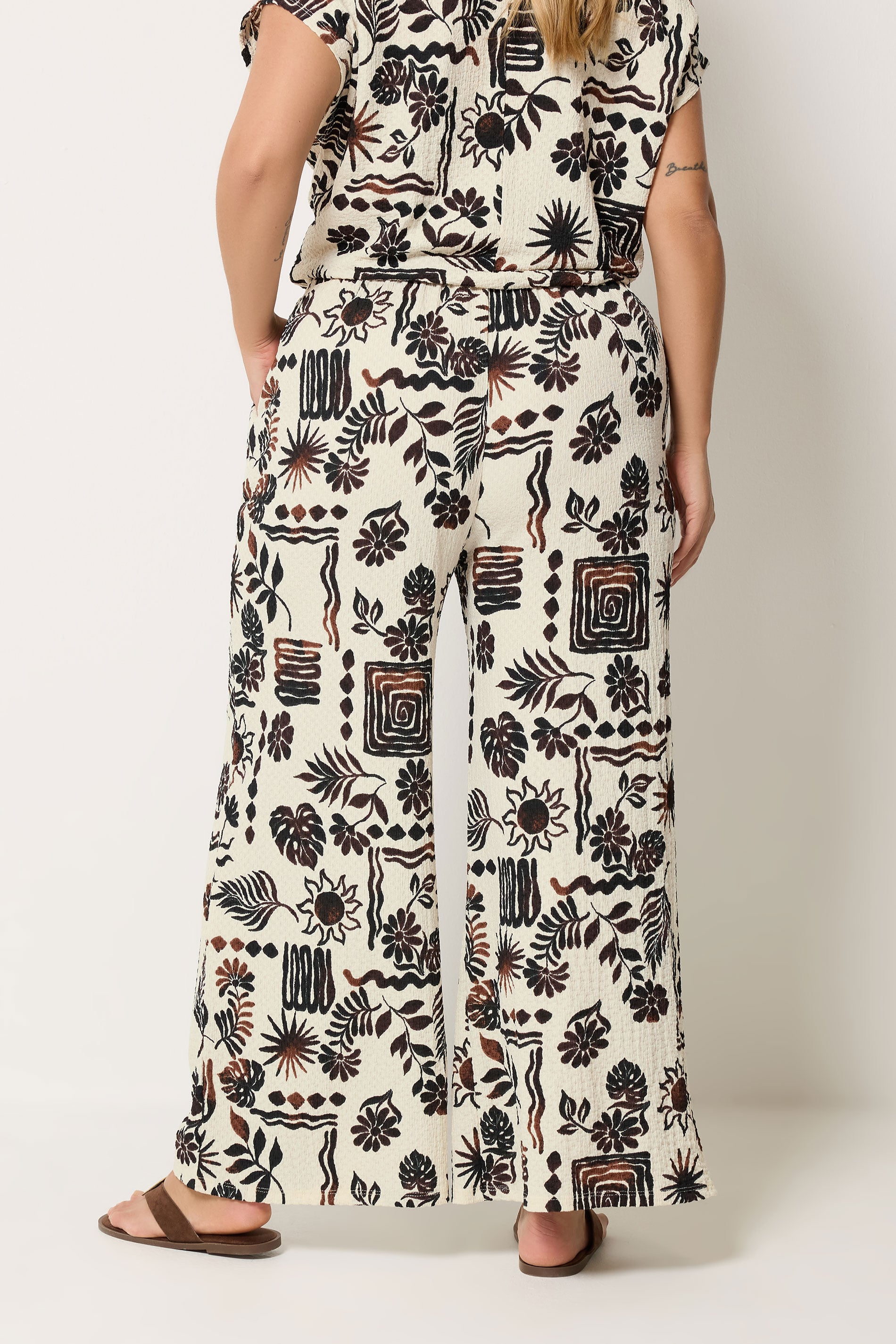 YOURS Plus Size Natural Brown Summer Print Crinkle Wide Leg Trousers | Yours Clothing 2
