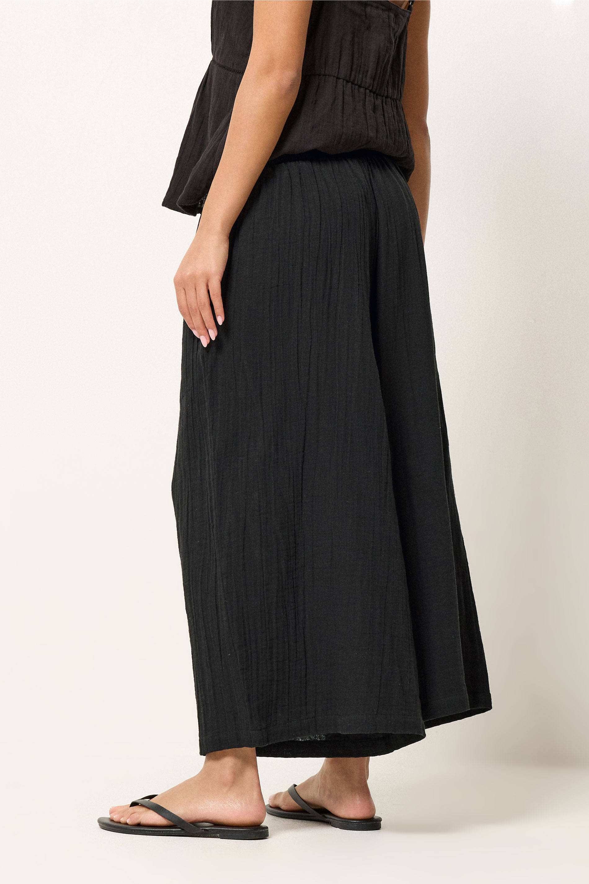 PixieGirl Petite Women's Black Cotton Cheesecloth Cropped Wide Leg Trousers | PixieGirl 2