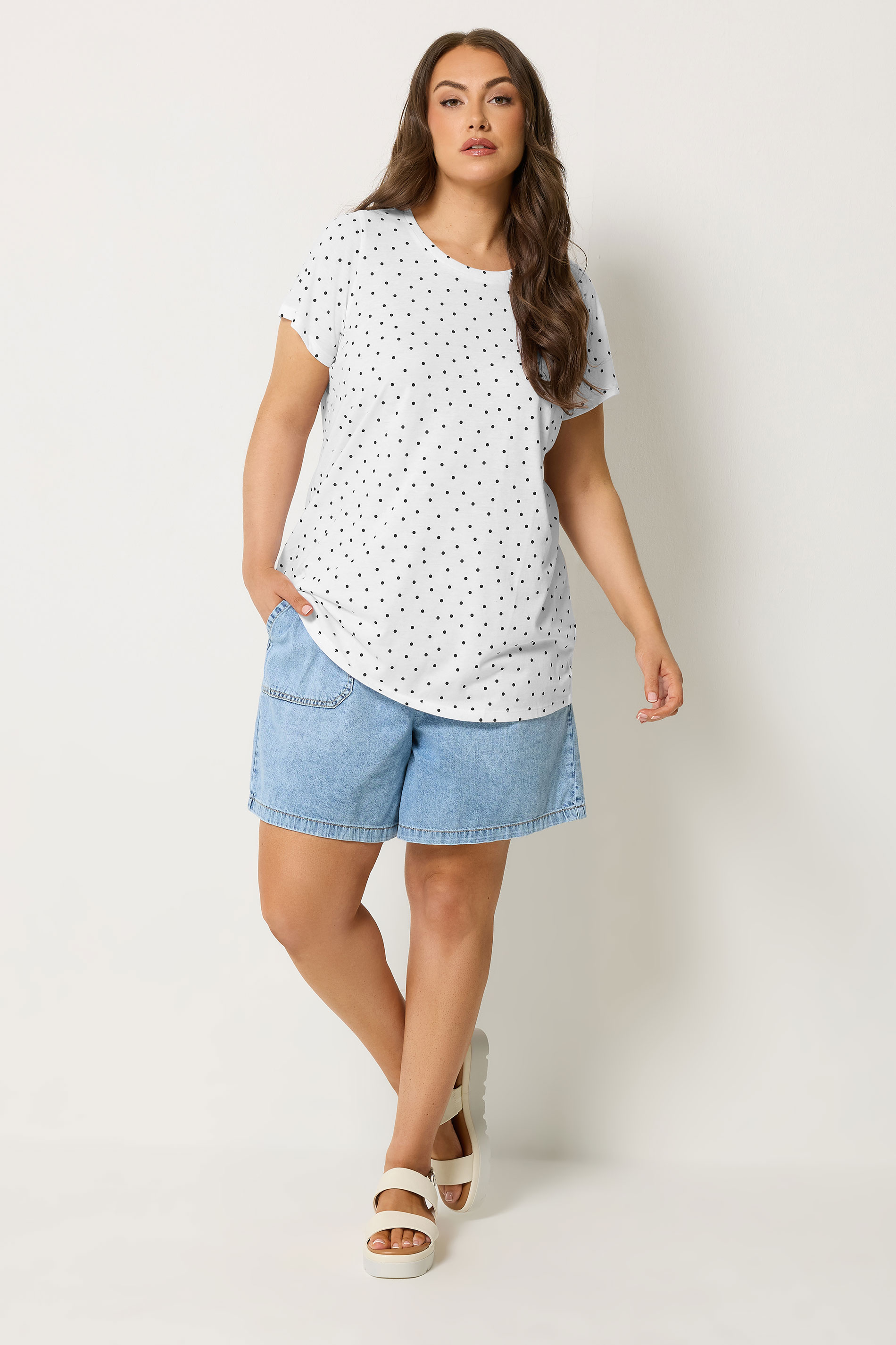 YOURS Plus Size Polka Dot Short Sleeve Top | Yours Clothing 1