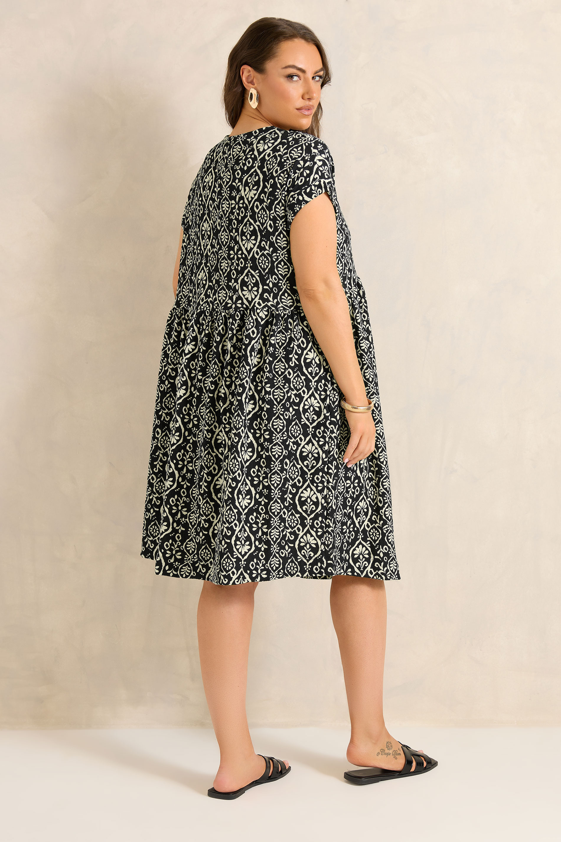 EVANS Curve Black Ikat Mini Dress 2