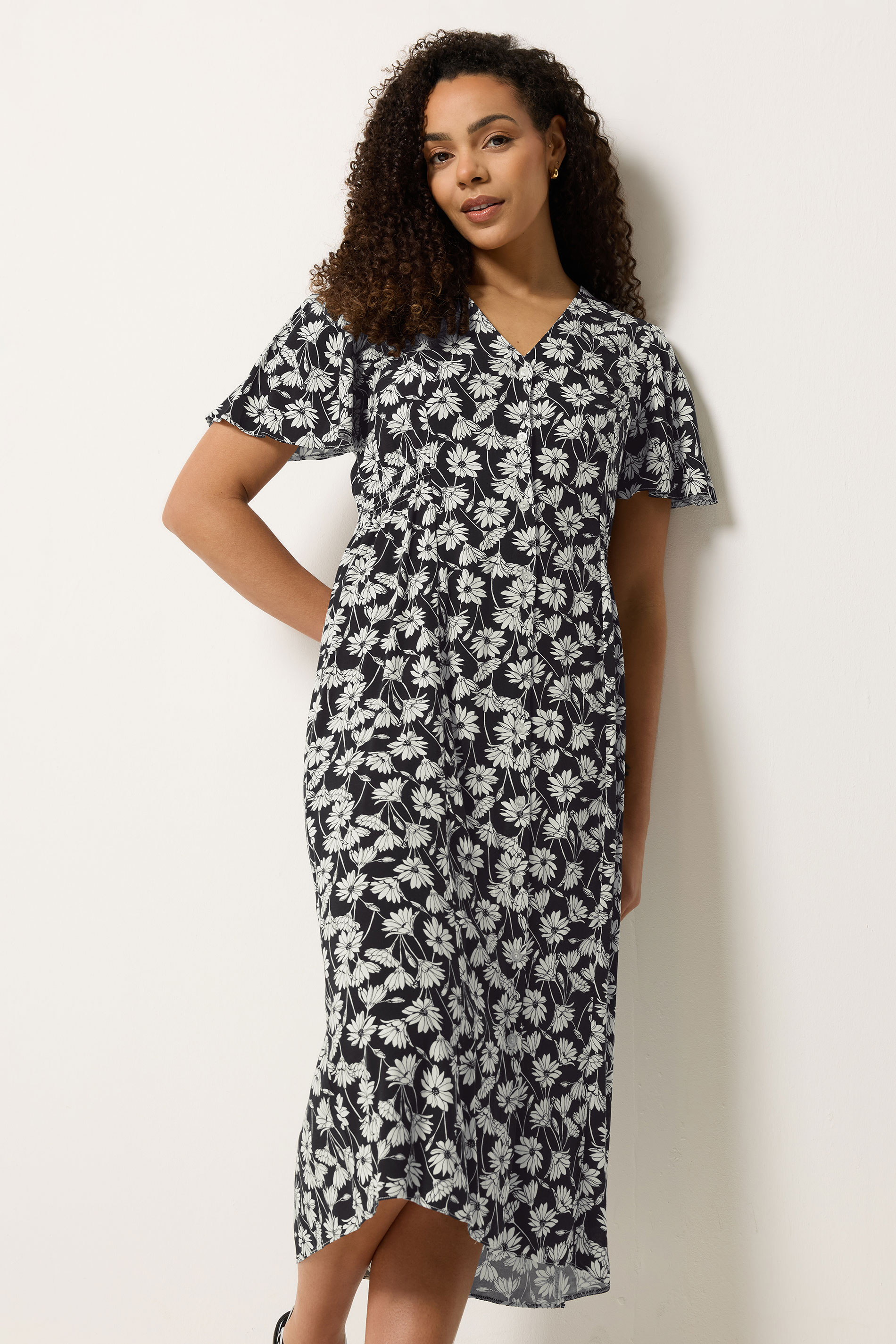 M&Co Black Daisy Print Midi Tea Dress | M&Co 3