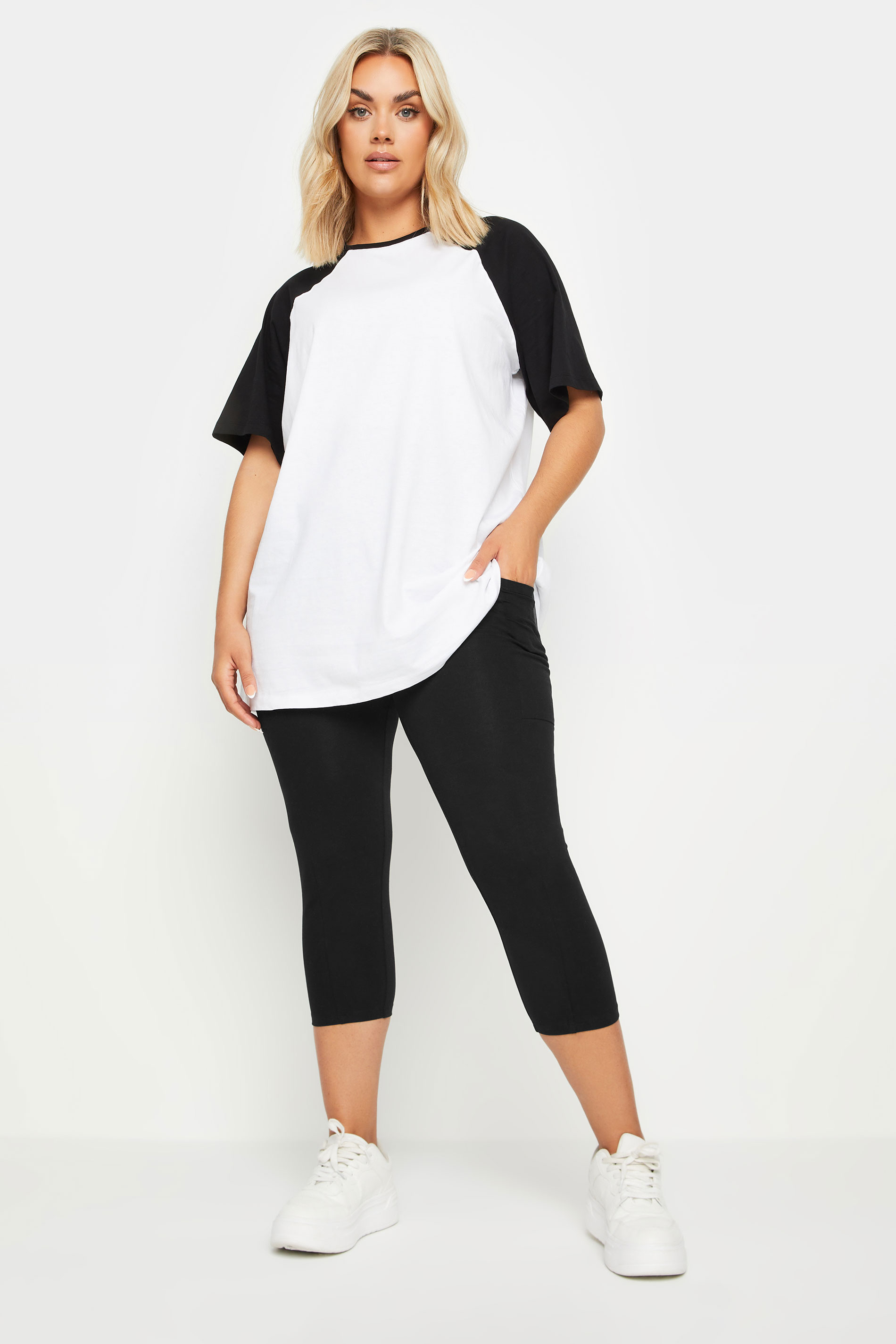 YOURS Plus Size Black Side Pocket Cropped Leggings | Yours Clothing 2