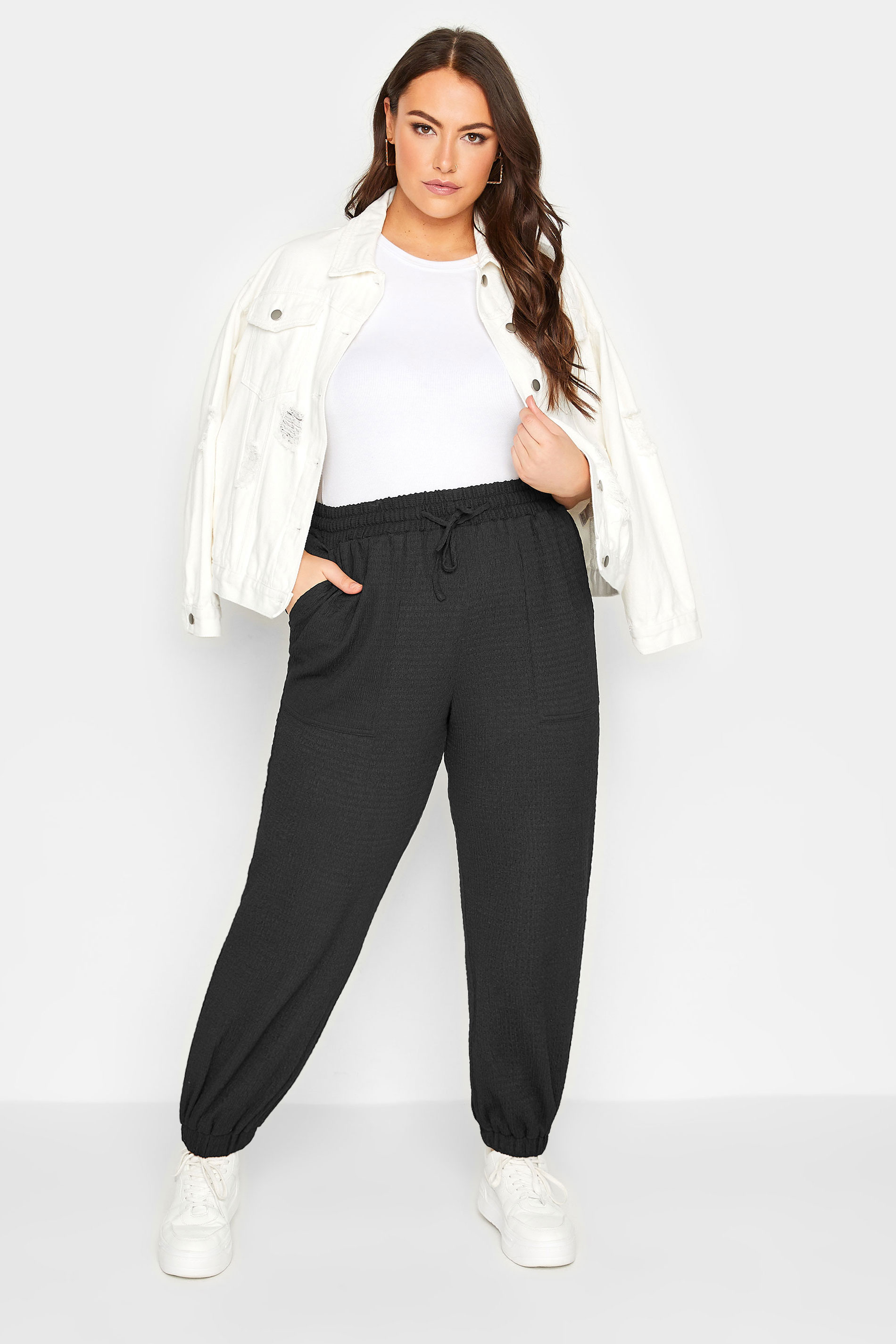 YOURS Plus Size Black Crinkle Cargo Joggers | Yours Clothing 2