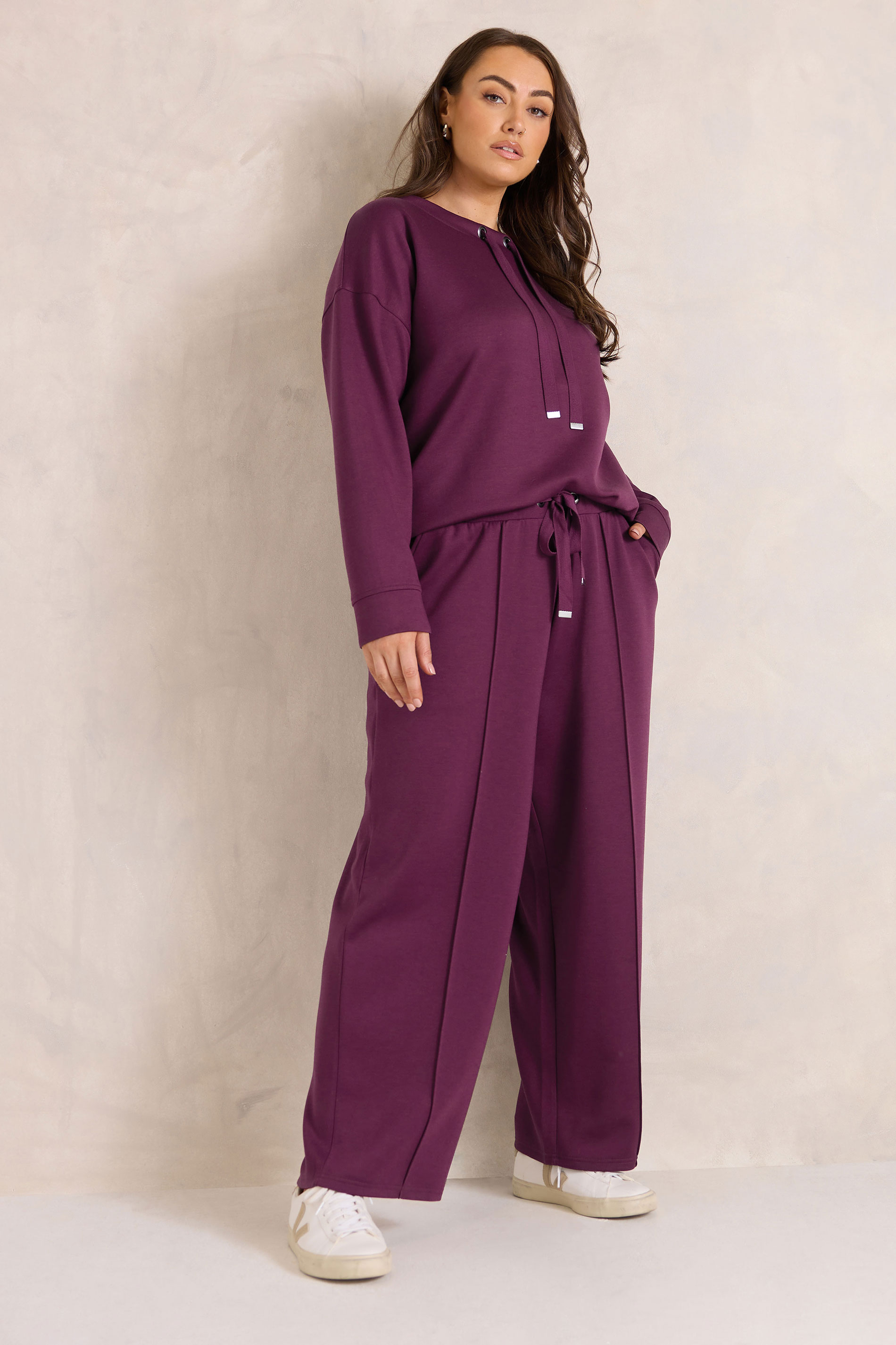 EVANS Plus Size Set Berry Red Luxe Sweatshirt & Joggers | Evans 3