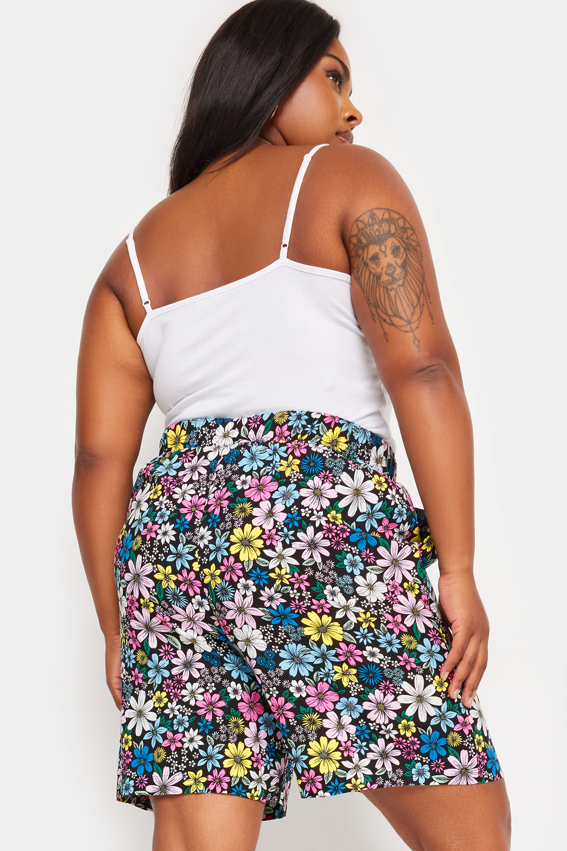 YOURS Plus Size Black Ditsy Floral Print Woven Shorts | Yours Clothing 3