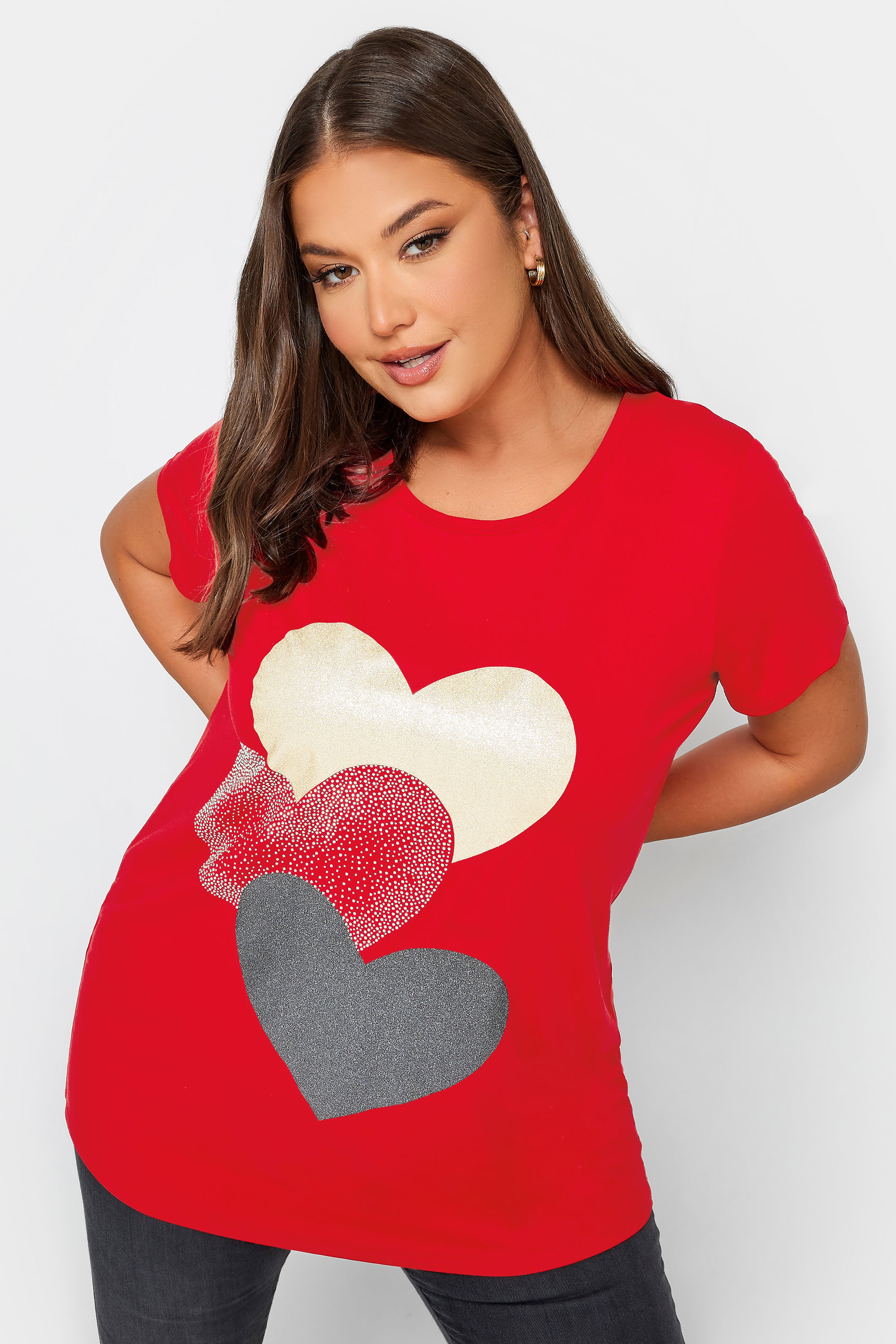Product Video For YOURS Curve Plus Size Red Glitter Heart Print T-Shirt | Yours Clothing  1