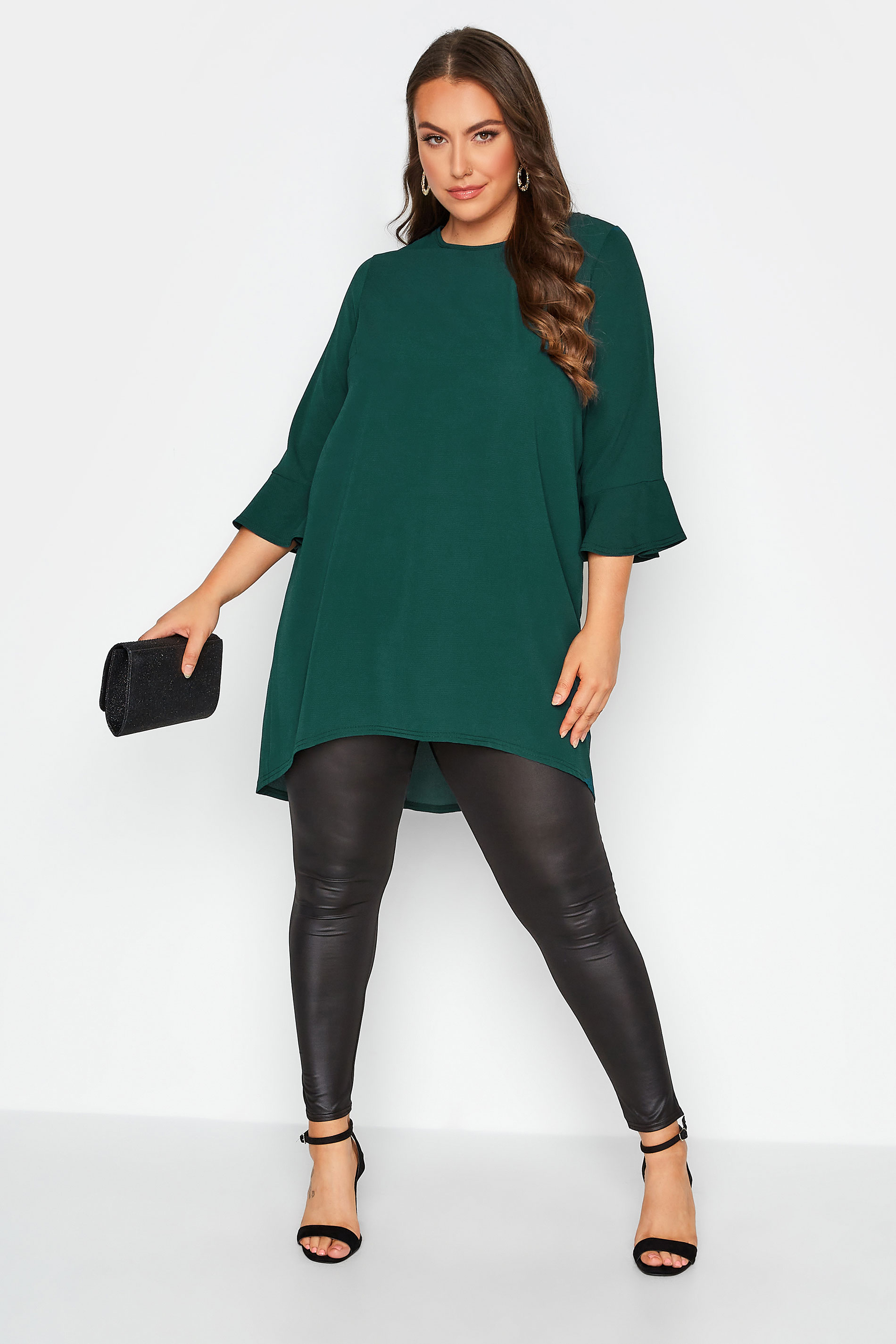 YOURS LONDON Plus Size Green Flute Sleeve Tunic Top | Yours Clothing 3