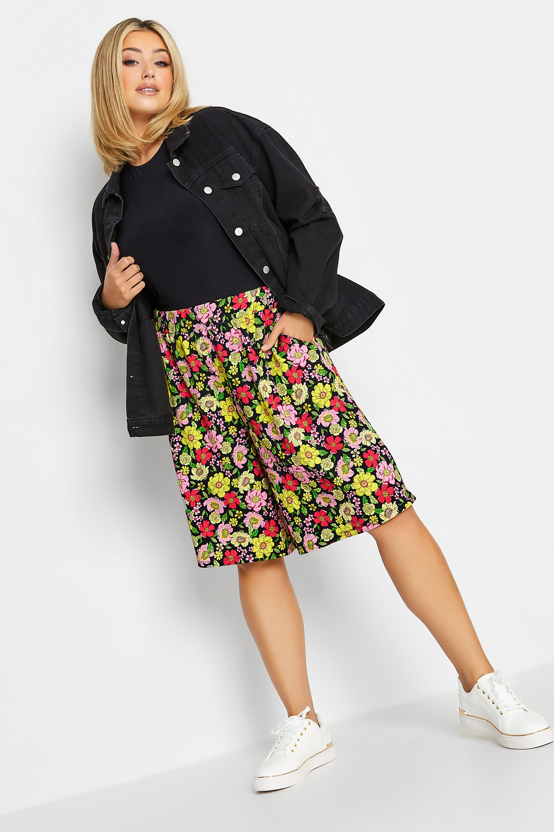 YOURS Plus Size Black & Yellow Floral Print Pull On Shorts | Yours Clothing 2