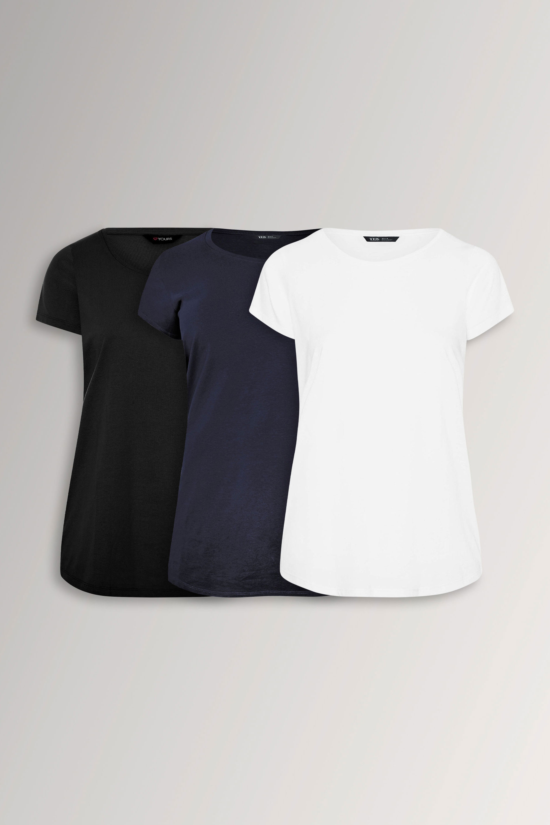 Yours Set Van Drie Paar Tshirts Van Katoenmix In Donkerblauw/Wit/Zwart Size 42