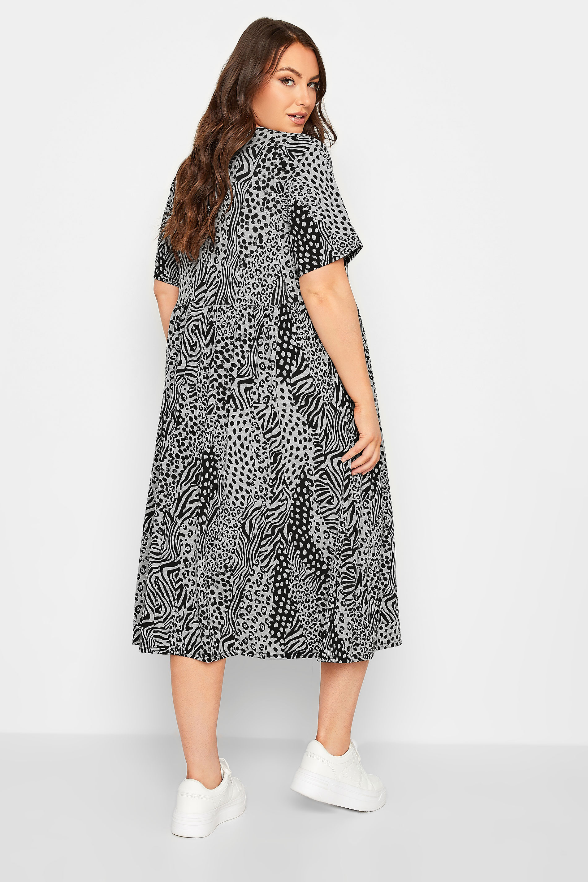 YOURS Plus Size Grey Mixed Animal Print Midi Smock Dress | Yours Clothing 3