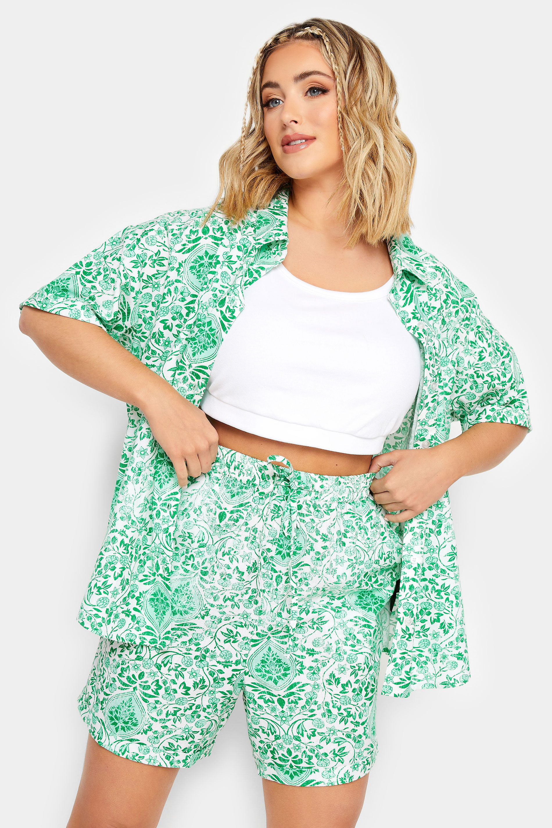 LIMITED COLLECTION Plus Size Curve Green Paisley Print Shorts | Yours Clothing  2