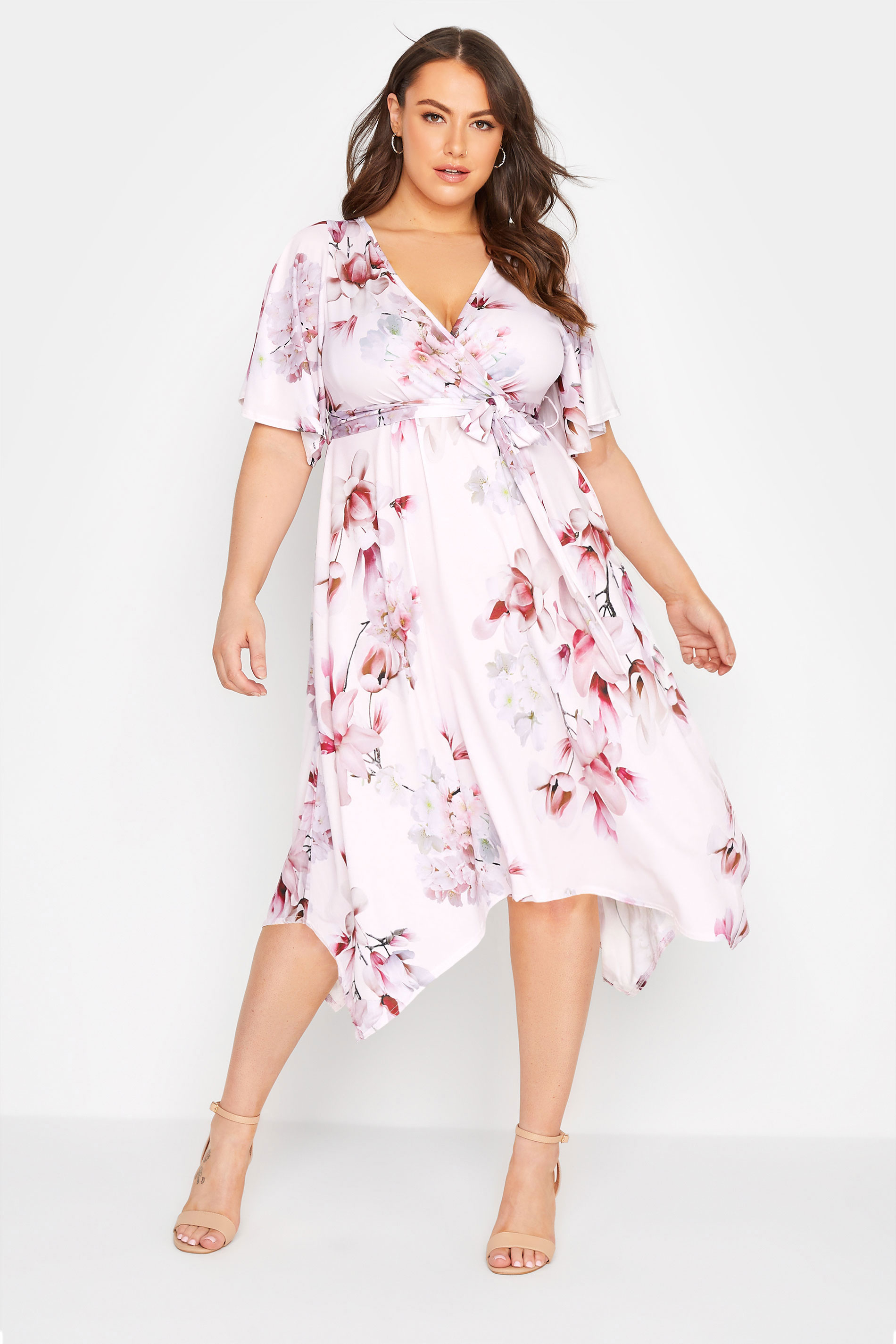 YOURS LONDON Plus Size Pink Floral Hanky Hem Dress | Yours Clothing 2