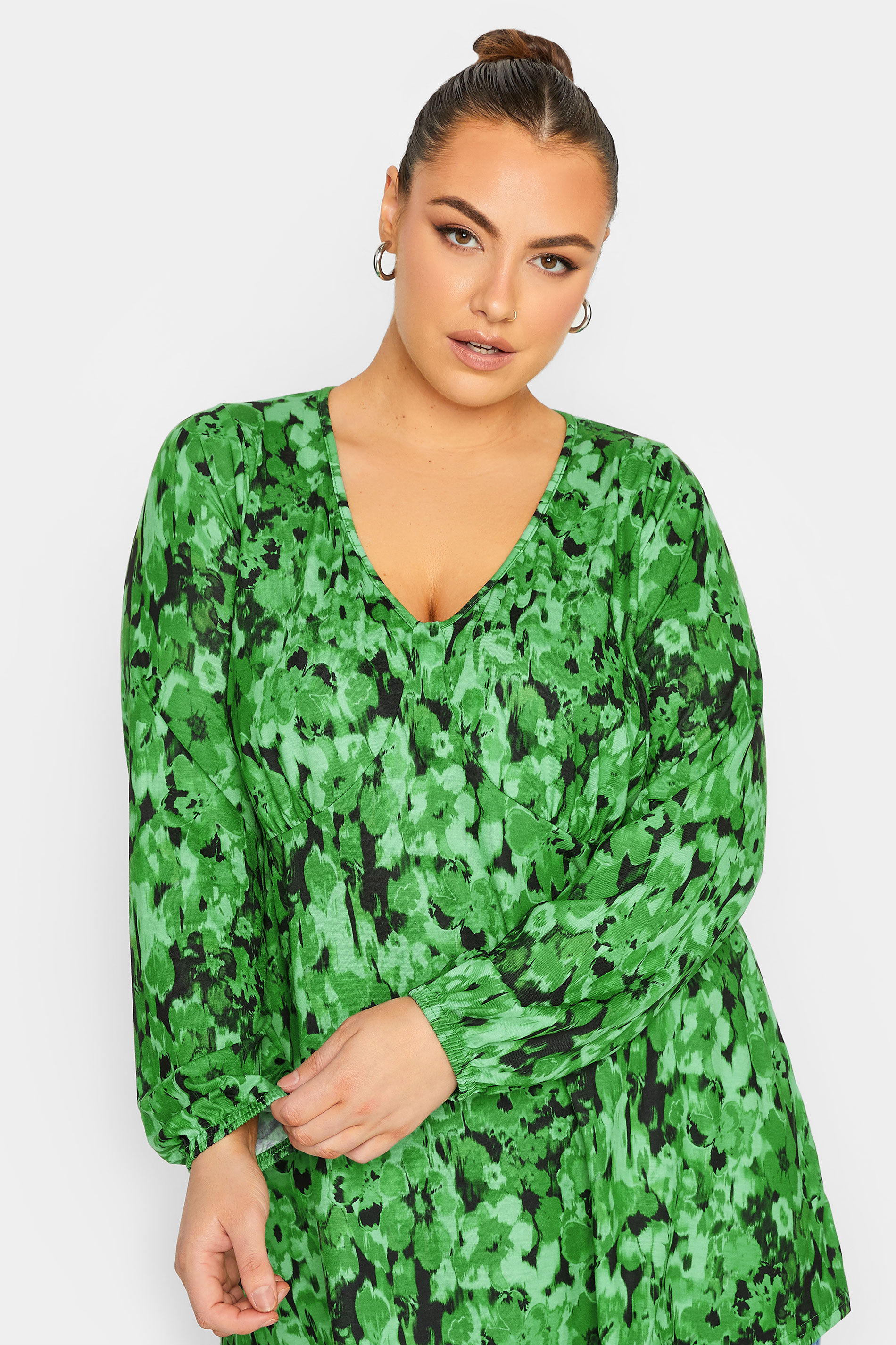Limited Collection Plus Size Green Floral Bust Detail Top Yours Clothing 4888