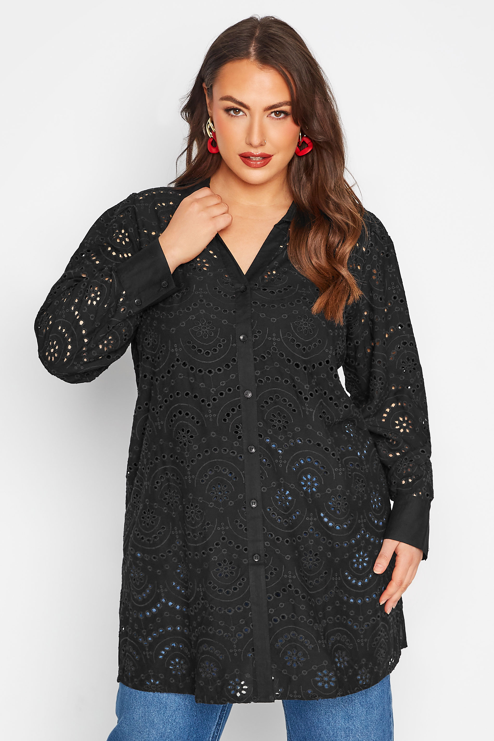 LIMITED COLLECTION Curve Black Broderie Anglaise Shirt 1