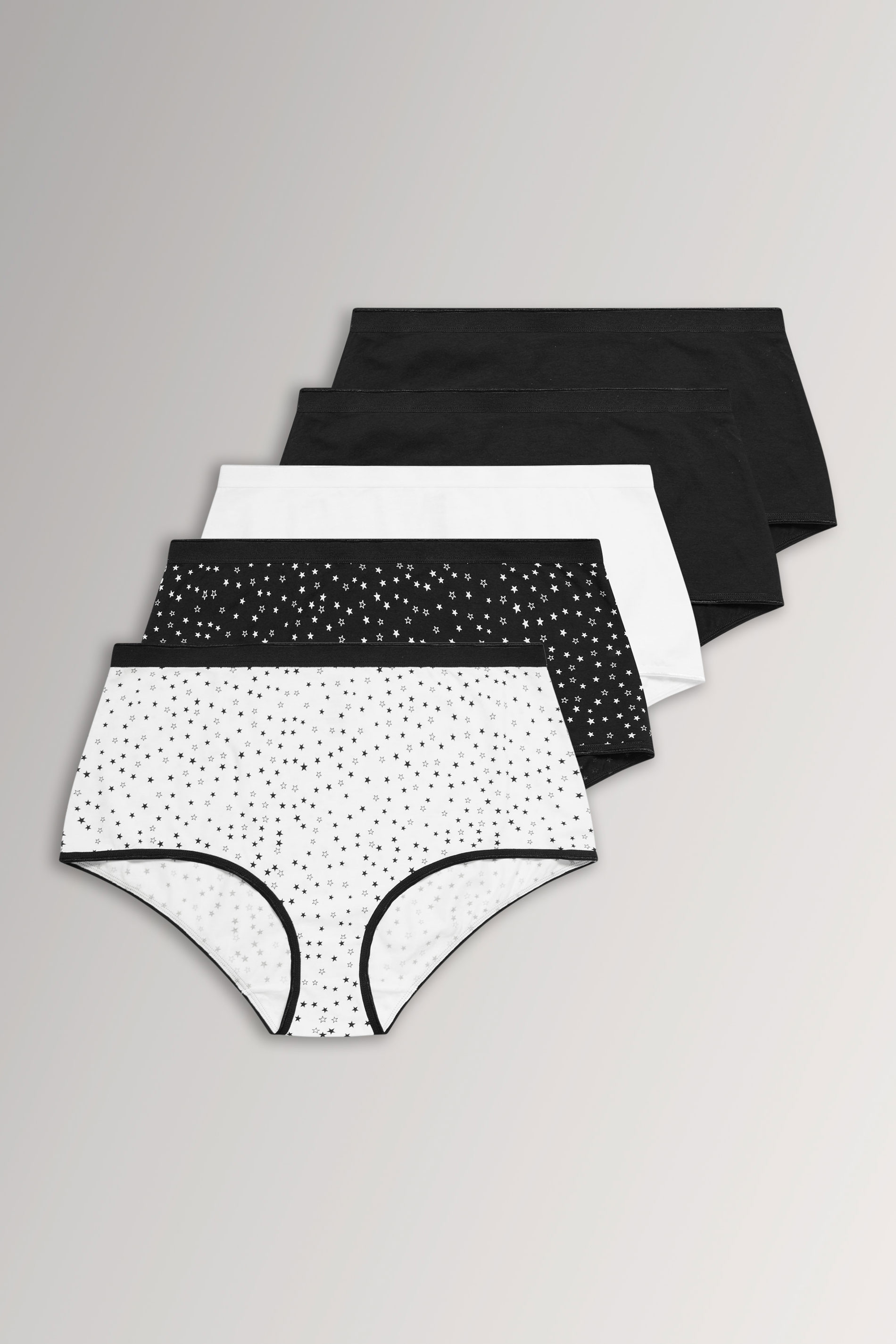 YOURS 5 PACK Plus Size Black & White Star Print High Waisted Shorts | Yours Clothing  3