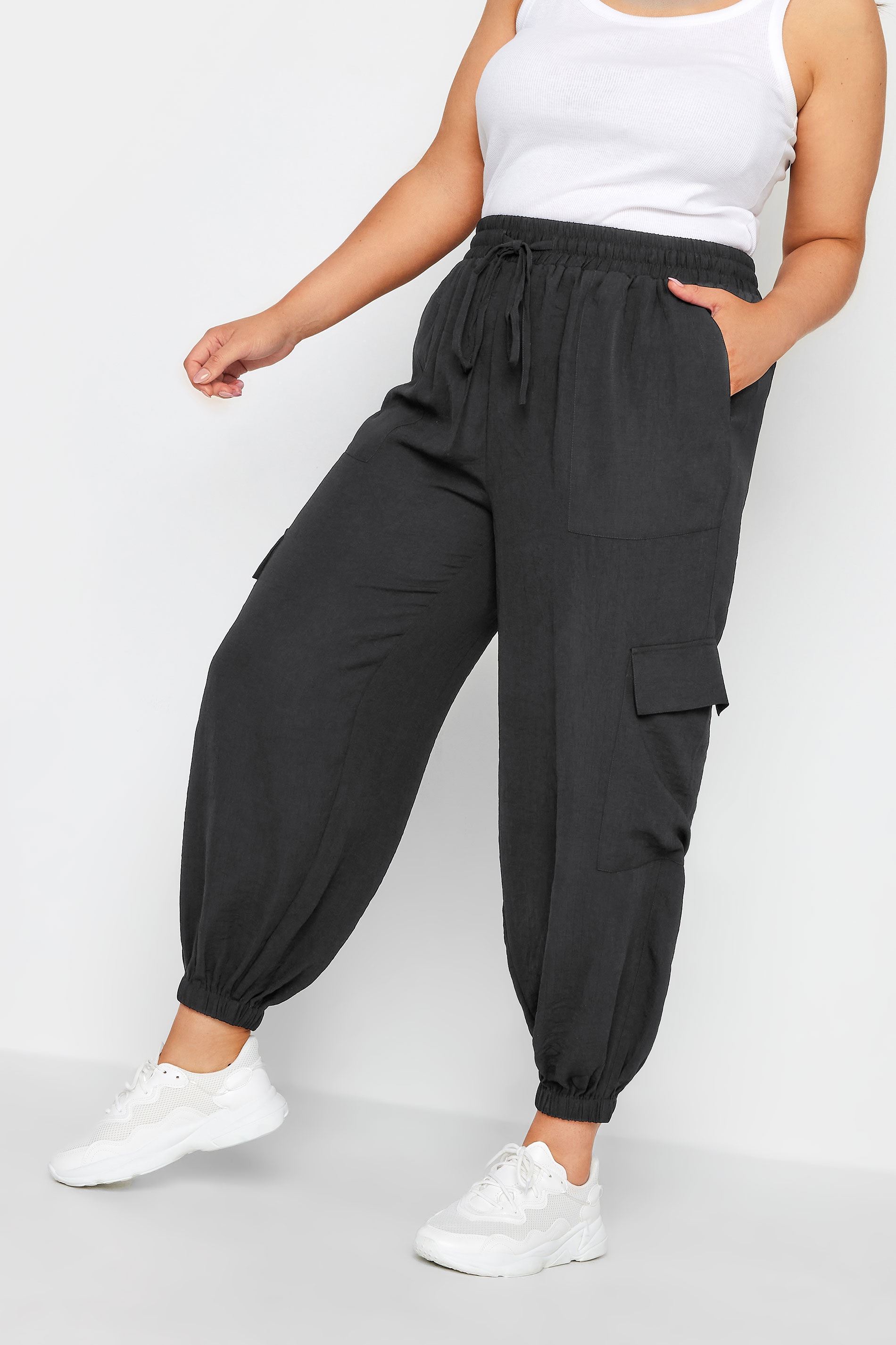 LIMITED COLLECTION Plus Size Black Cargo Pocket Trousers 1