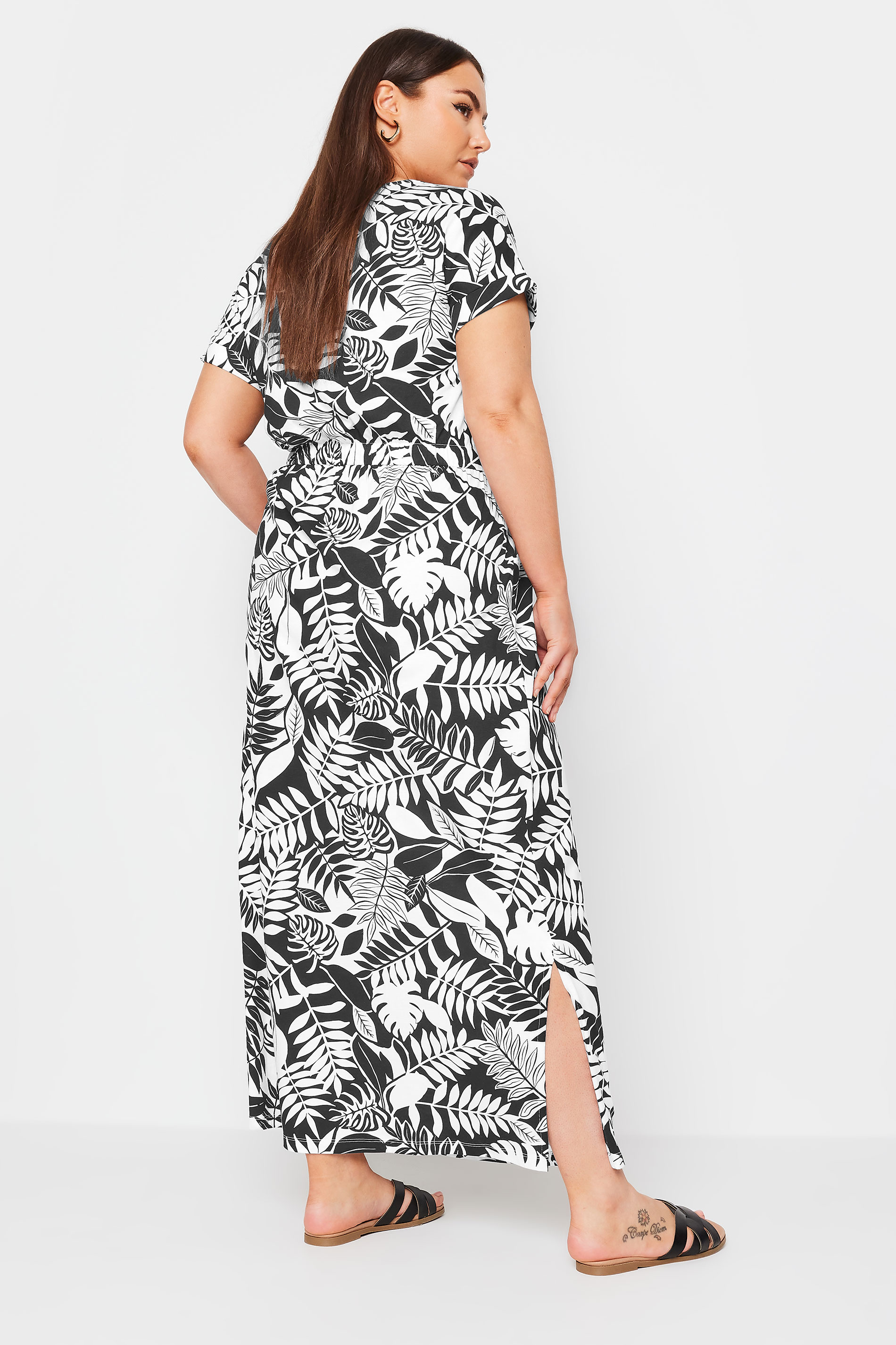 YOURS Plus Size Black Tropical Print Maxi Dress | Yours Clothing 3