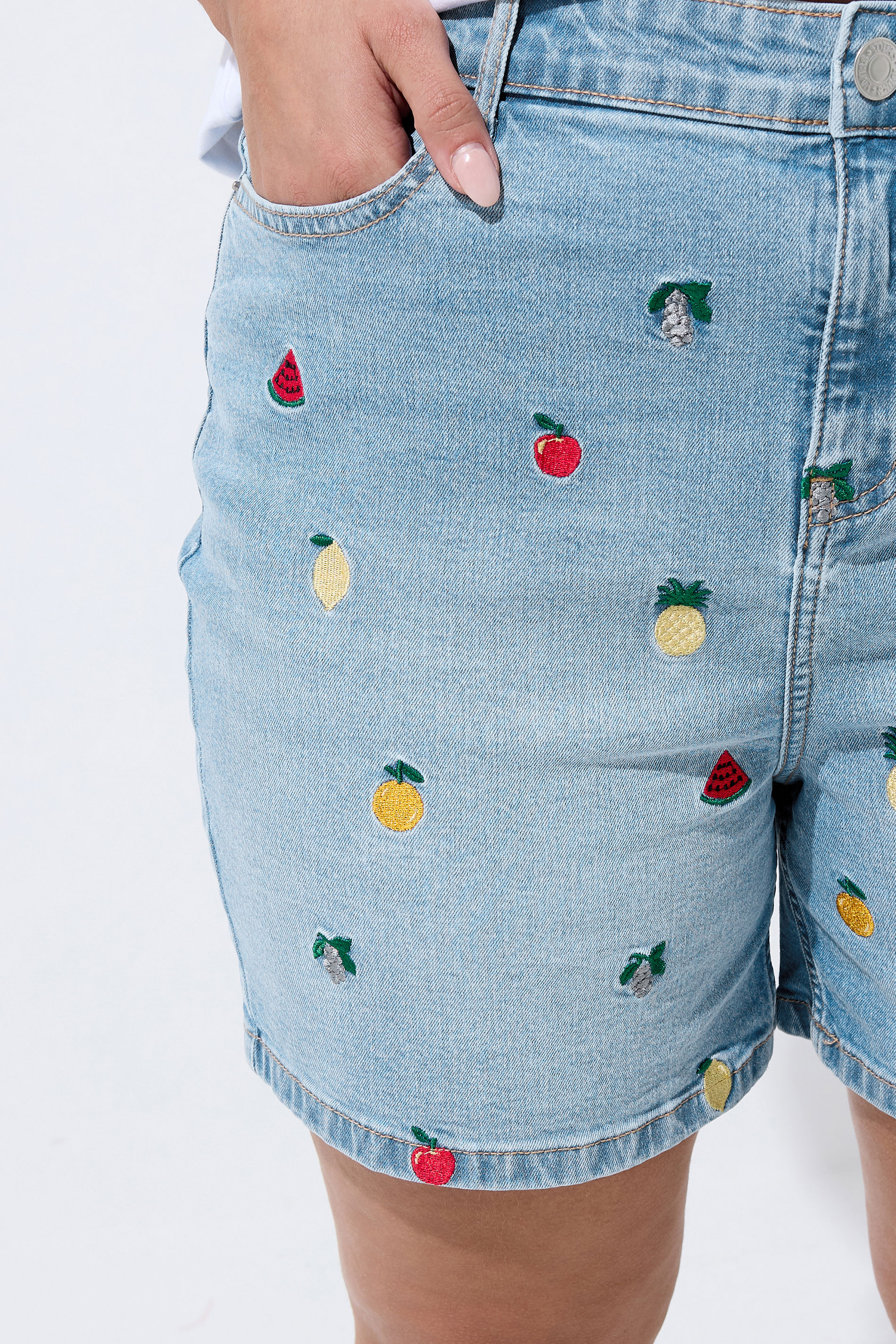 LIMITED COLLECTION Plus Size Blue Embroidered Fruit Denim Shorts | Yours Clothing 4