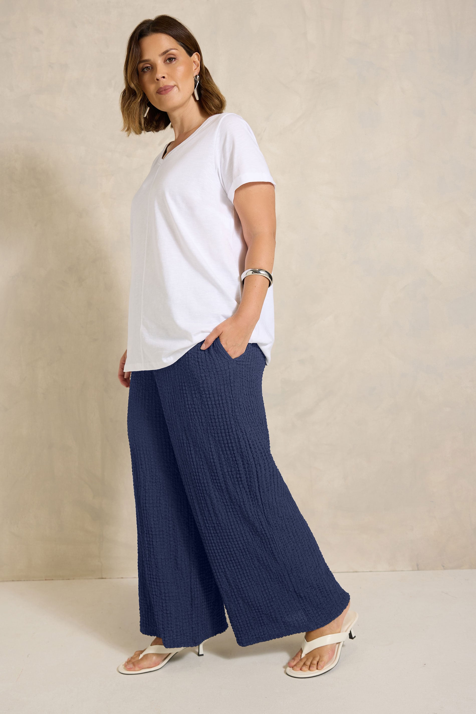 EVANS Plus Size Navy Blue Crinkle Wide Leg Trousers | Evans 3