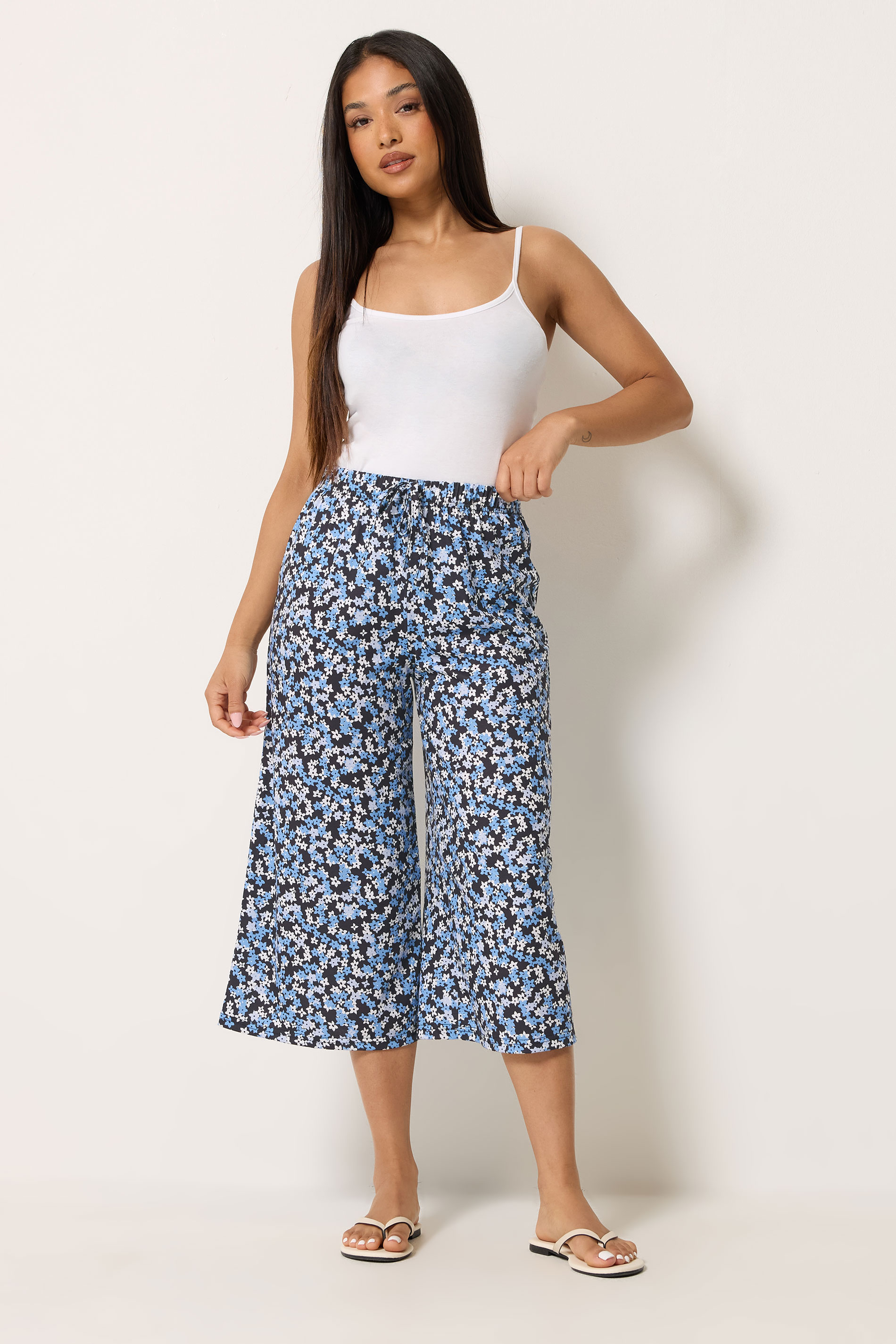 M&Co Petite Blue Floral Print Wide Leg Culottes | M&Co 3