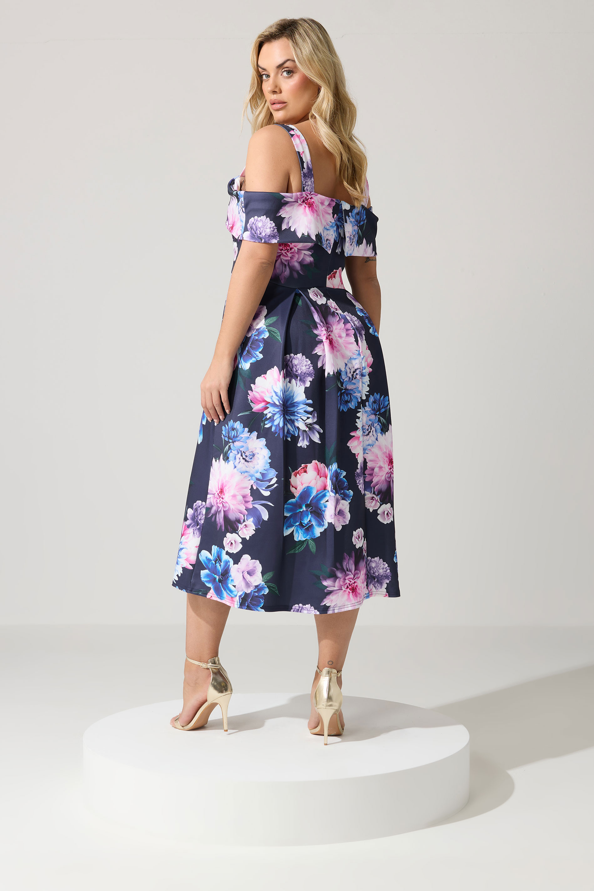 YOURS LONDON Plus Size Navy Blue Cold Shoulder Floral Skater Dress | Yours Clothing 2