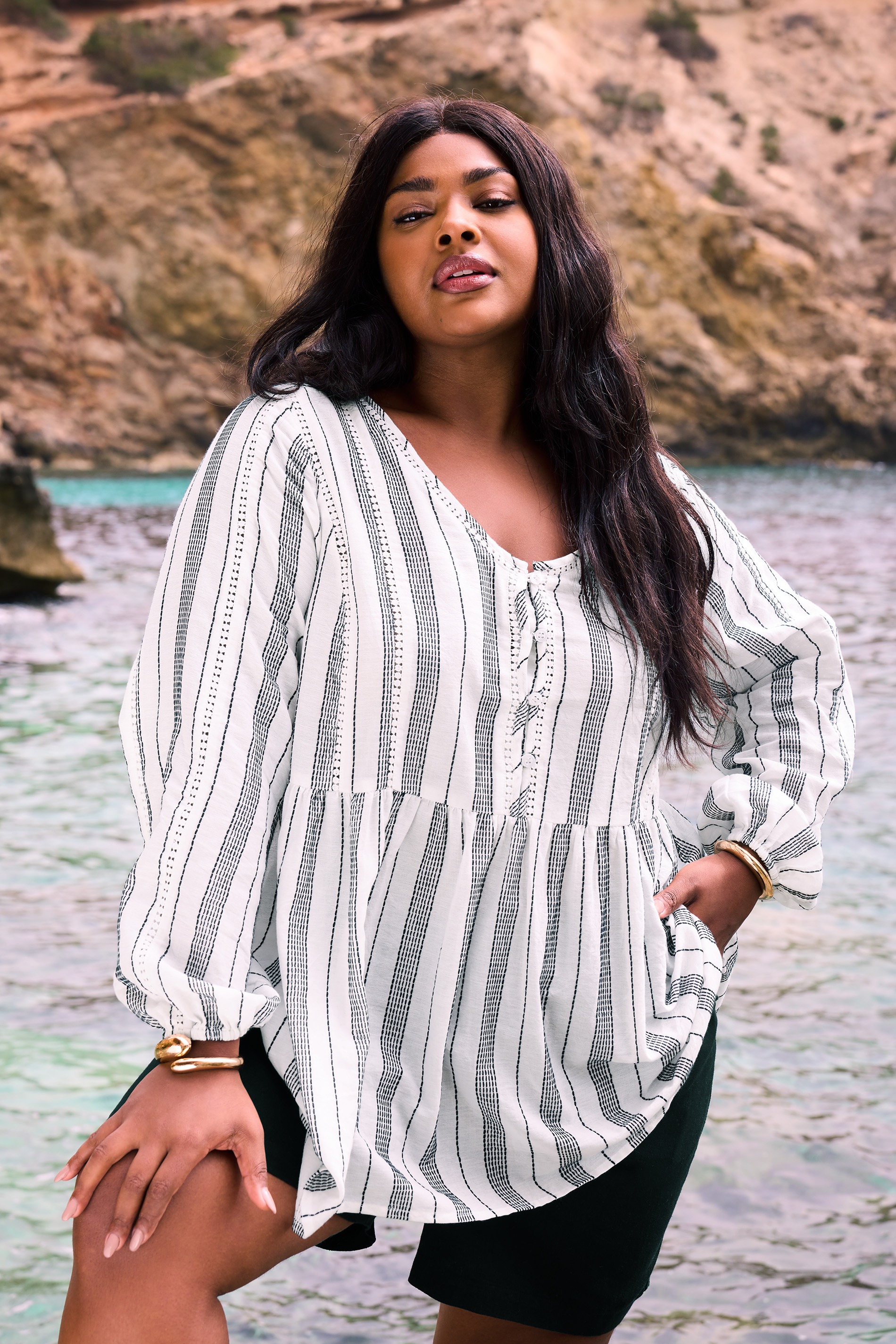 YOURS Plus Size White Contrast Stitch Blouse | Yours Clothing 1