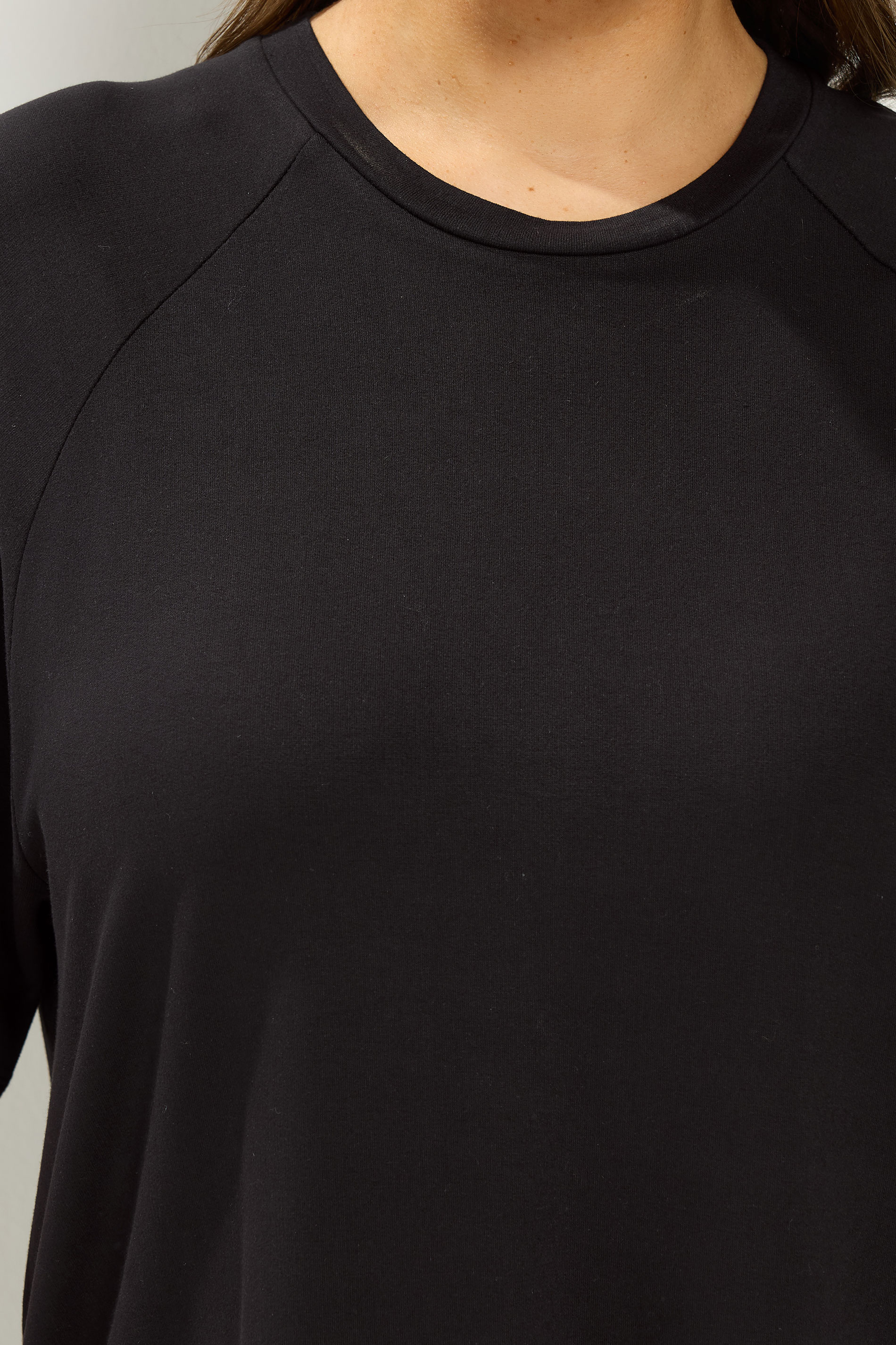YOURS Plus Size Black Soft Touch Raglan T-Shirt 4