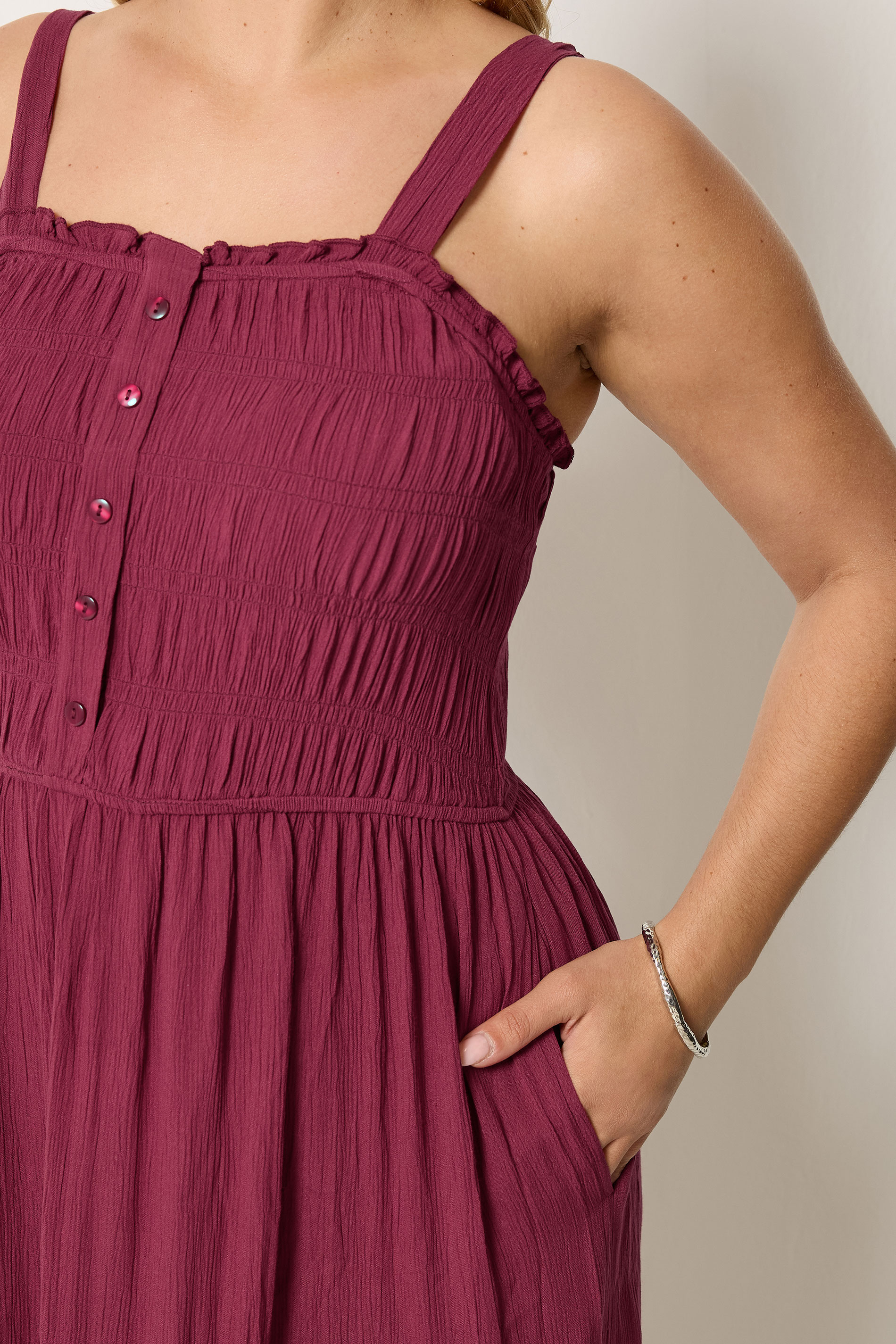 YOURS Plus Size Red Shirred Placket Dress | Yours Clothing 4