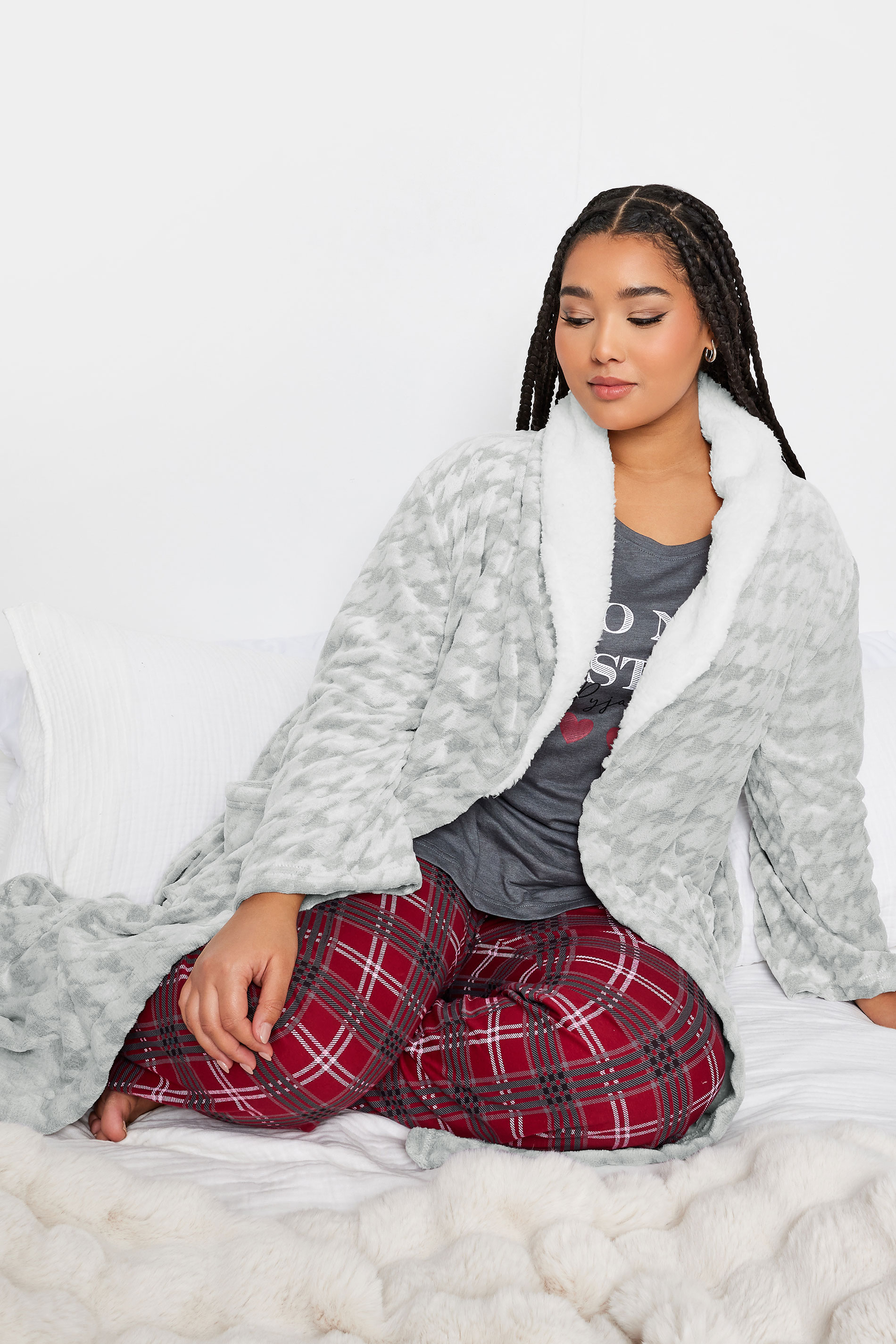 YOURS Plus Size Grey Dogtooth Maxi Dressing Gown | Yours Clothing 2