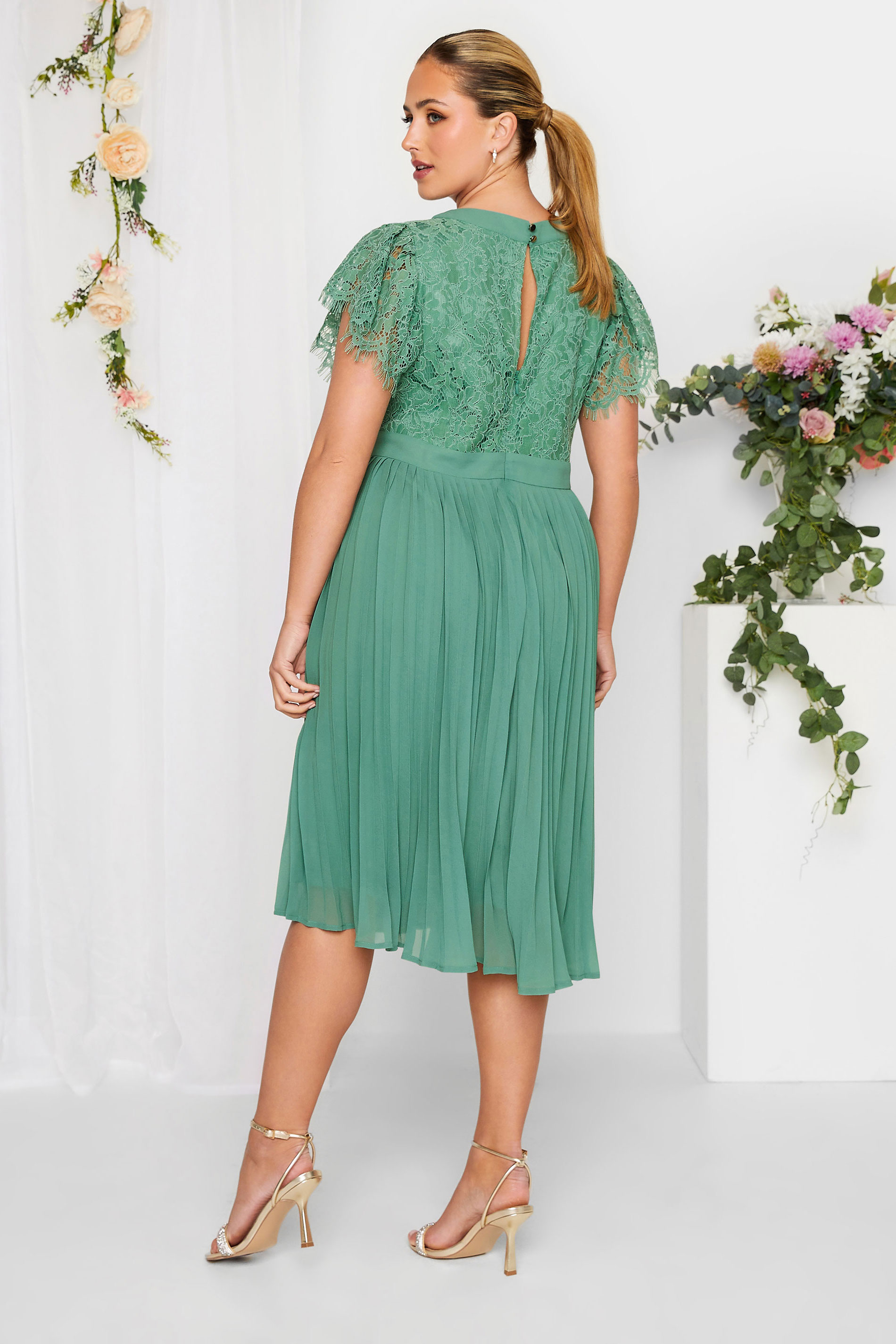 YOURS LONDON Curve Green Lace Wrap Pleated Midi Dress | Yours Clothing 3
