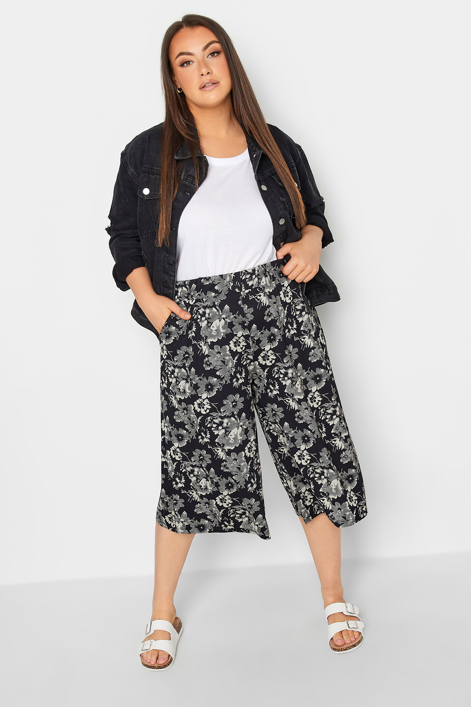 YOURS Curve Black Graphic Flower Print Culottes | Yours Clothing 2