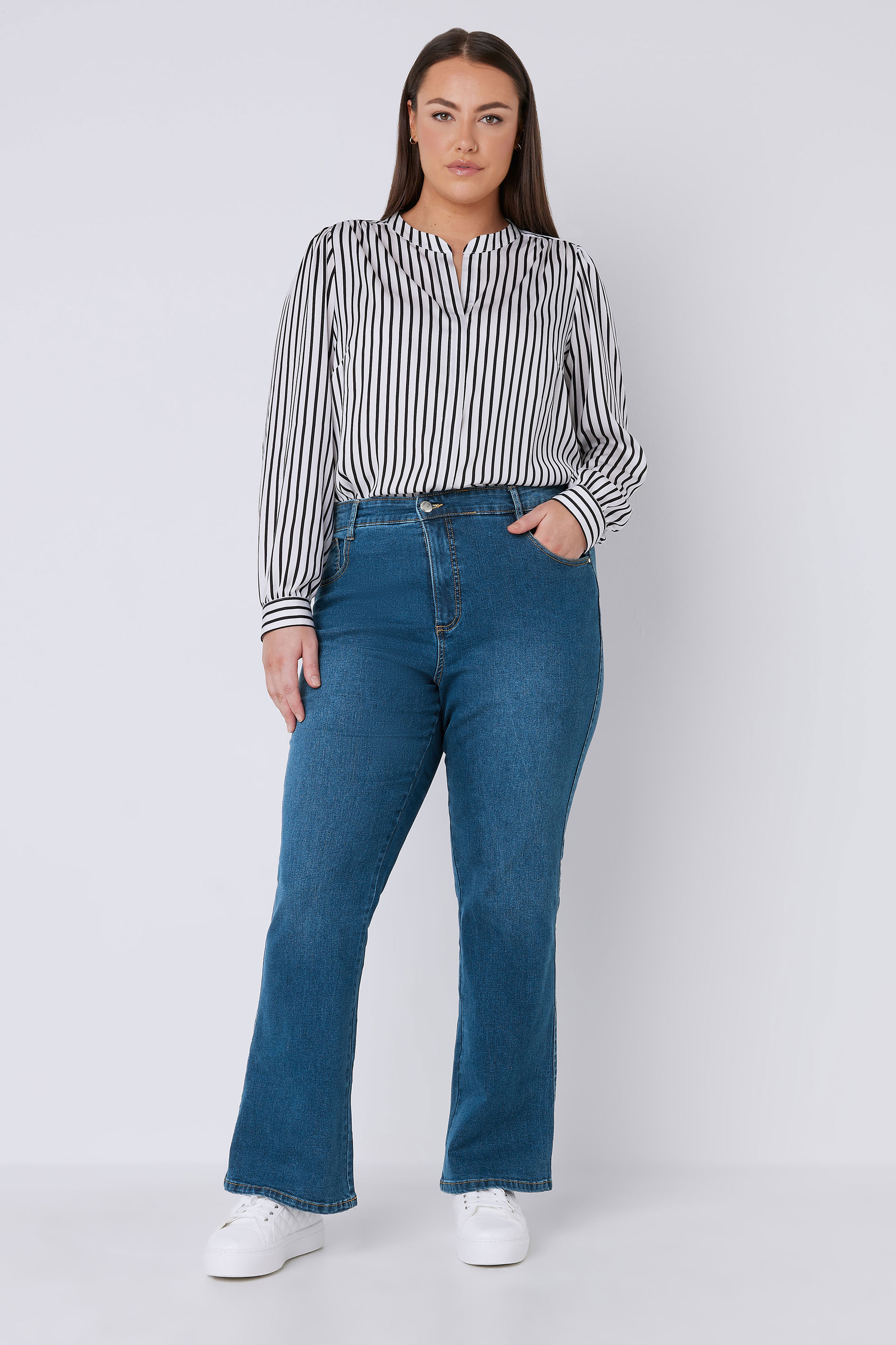 EVANS Plus Size Mid Blue Bootcut Jeans | Evans 2