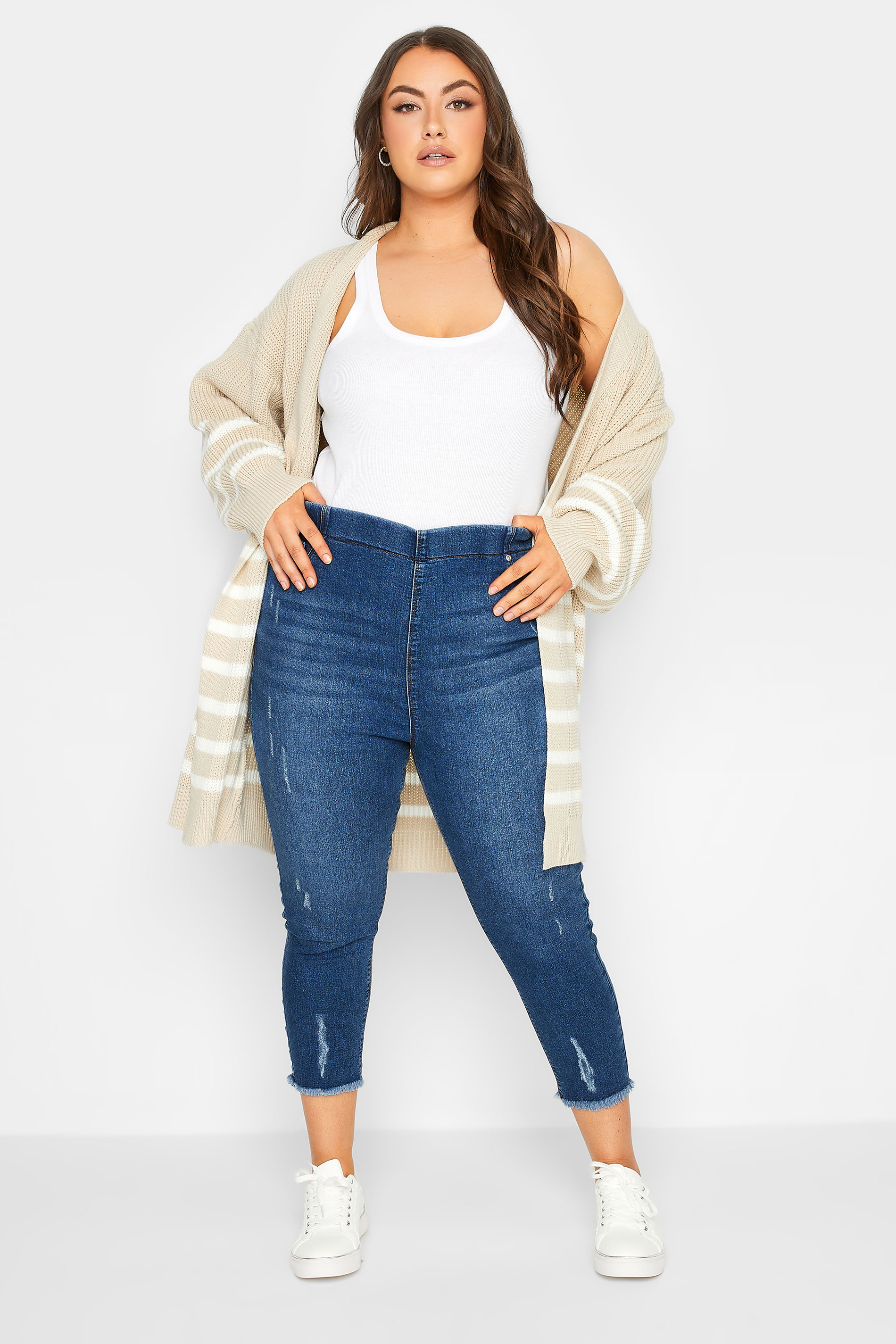 https://cdn.yoursclothing.com/Images/ProductImages/4ffb0f95-4cdd-49_144747_B.jpg