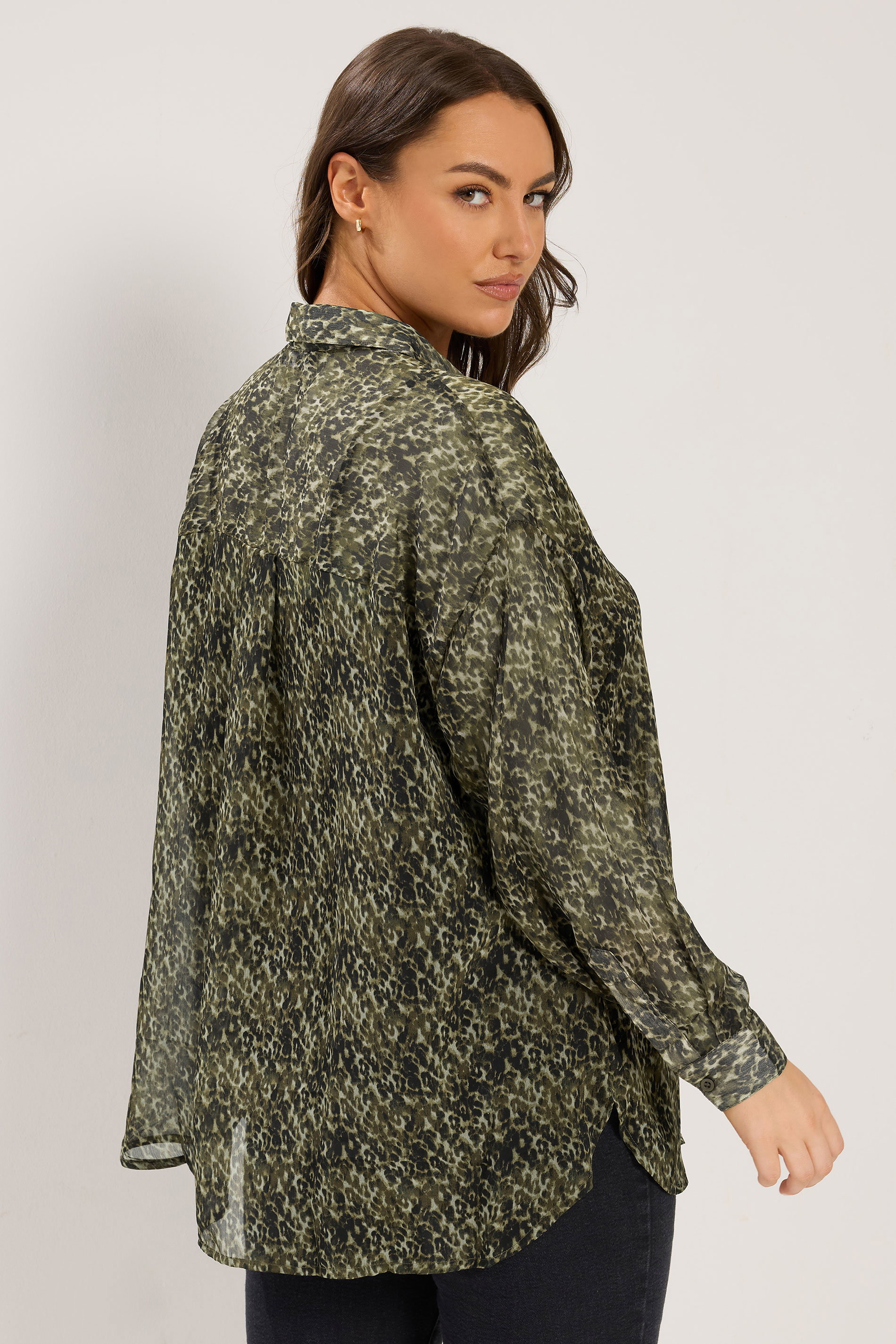 YOURS Plus Size Green Animal Print Shirt | Yours Clothing 2