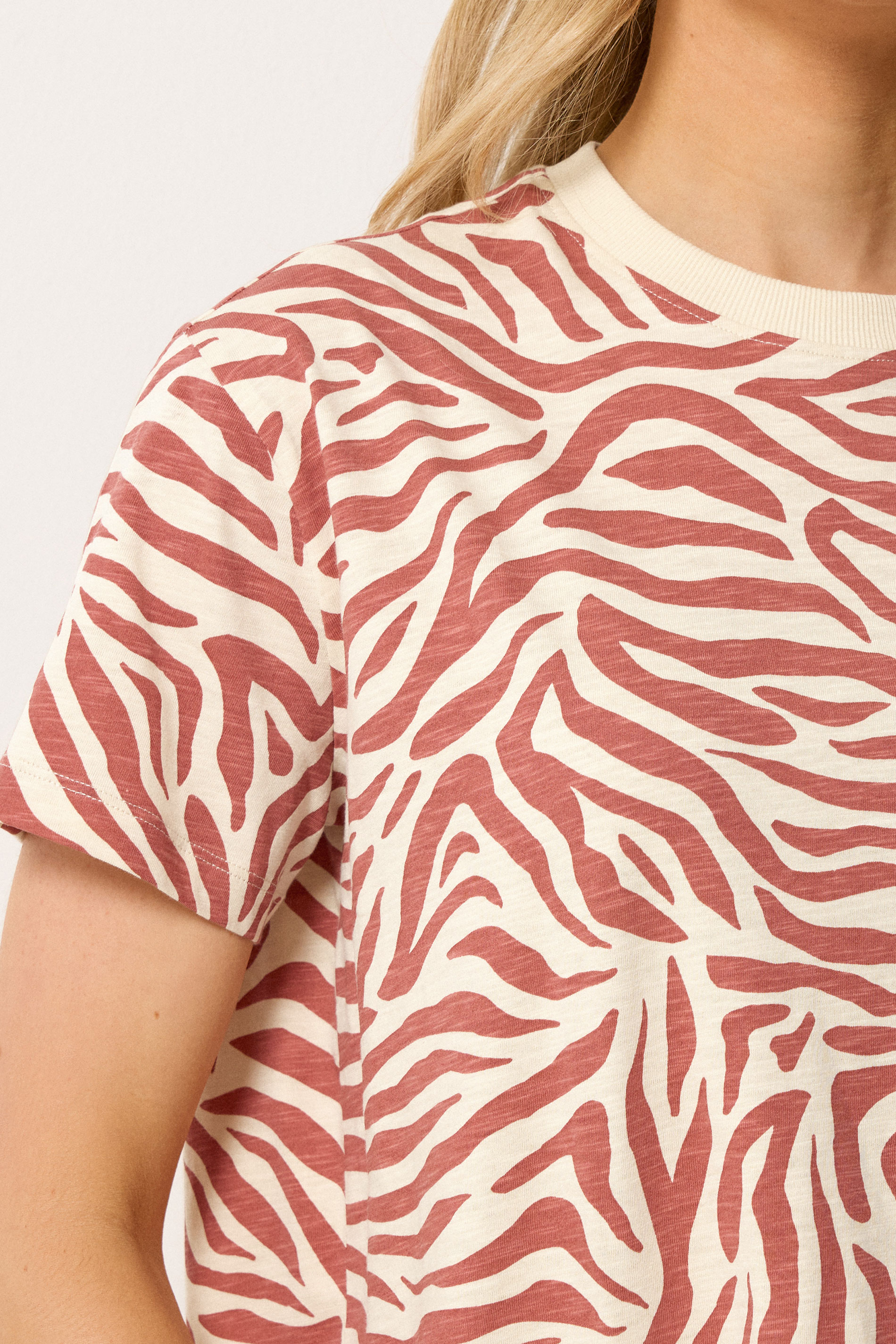 LTS Tall Women's Dark Pink Zebra Print Cotton Oversized T-Shirt | Long Tall Sally 4