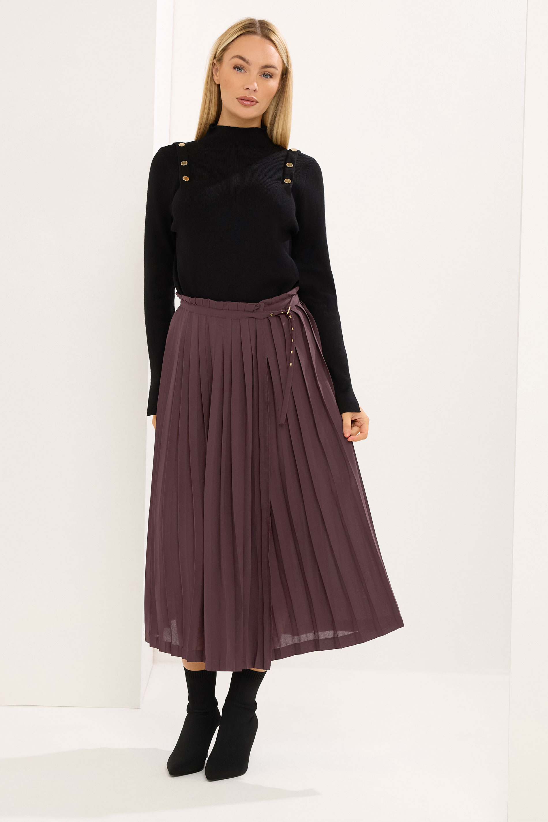 STAR Chocolate Brown Pleated Belt Buckle Maxi Skirt | StarByJM 3