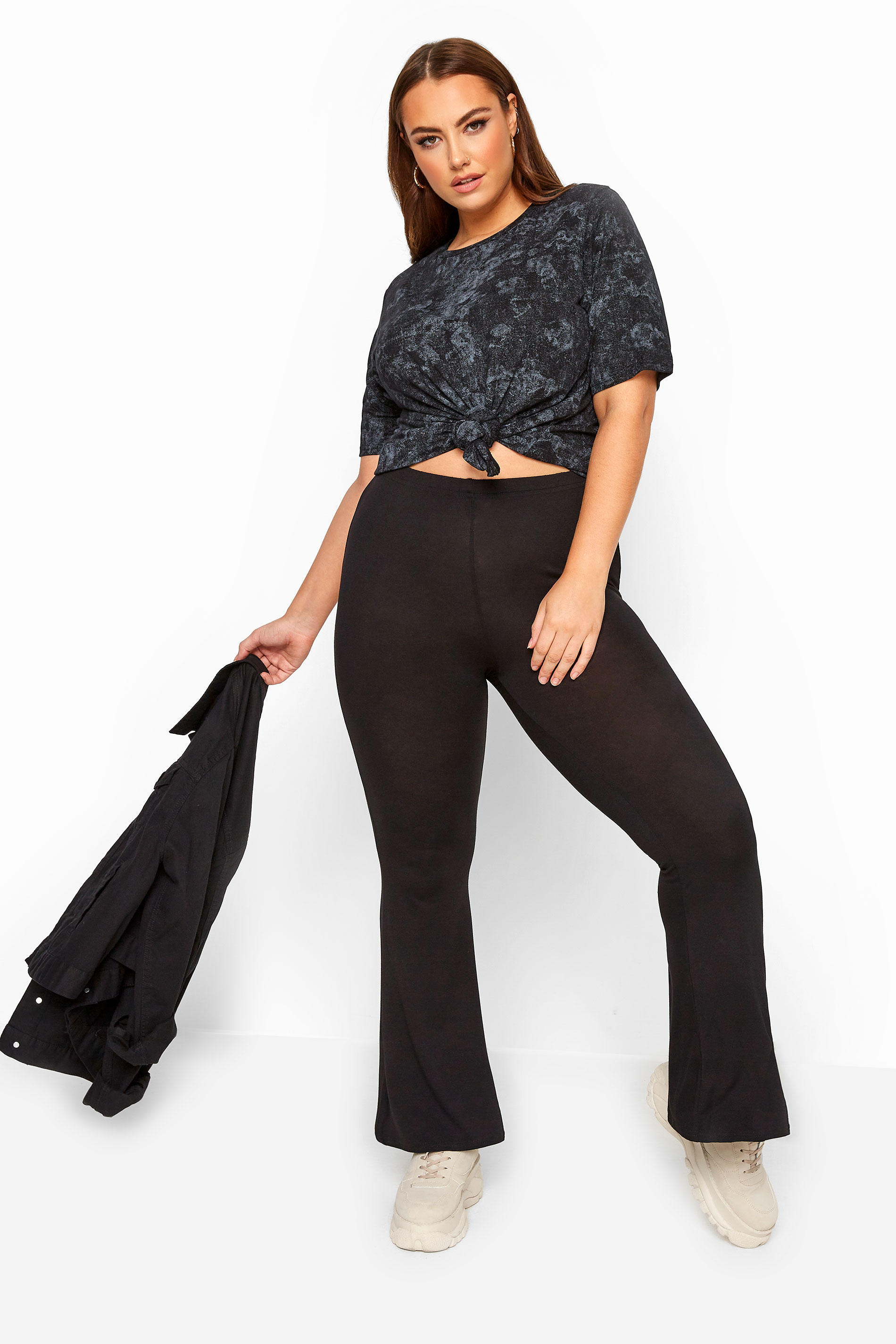 15 Cool Plus Size Outfits With Leggings - Styleoholic