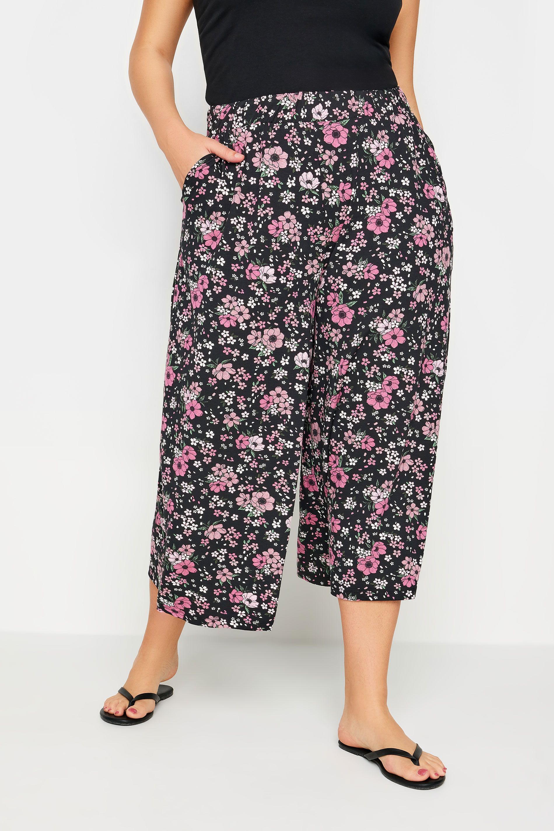 YOURS Plus Size Black Floral Print Midaxi Culottes | Yours Clothing 1